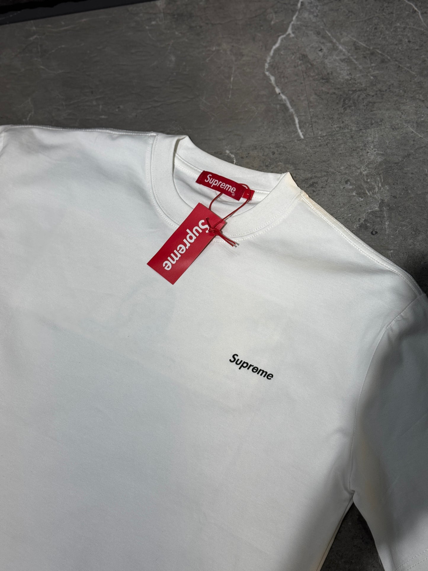 Camiseta Supreme
