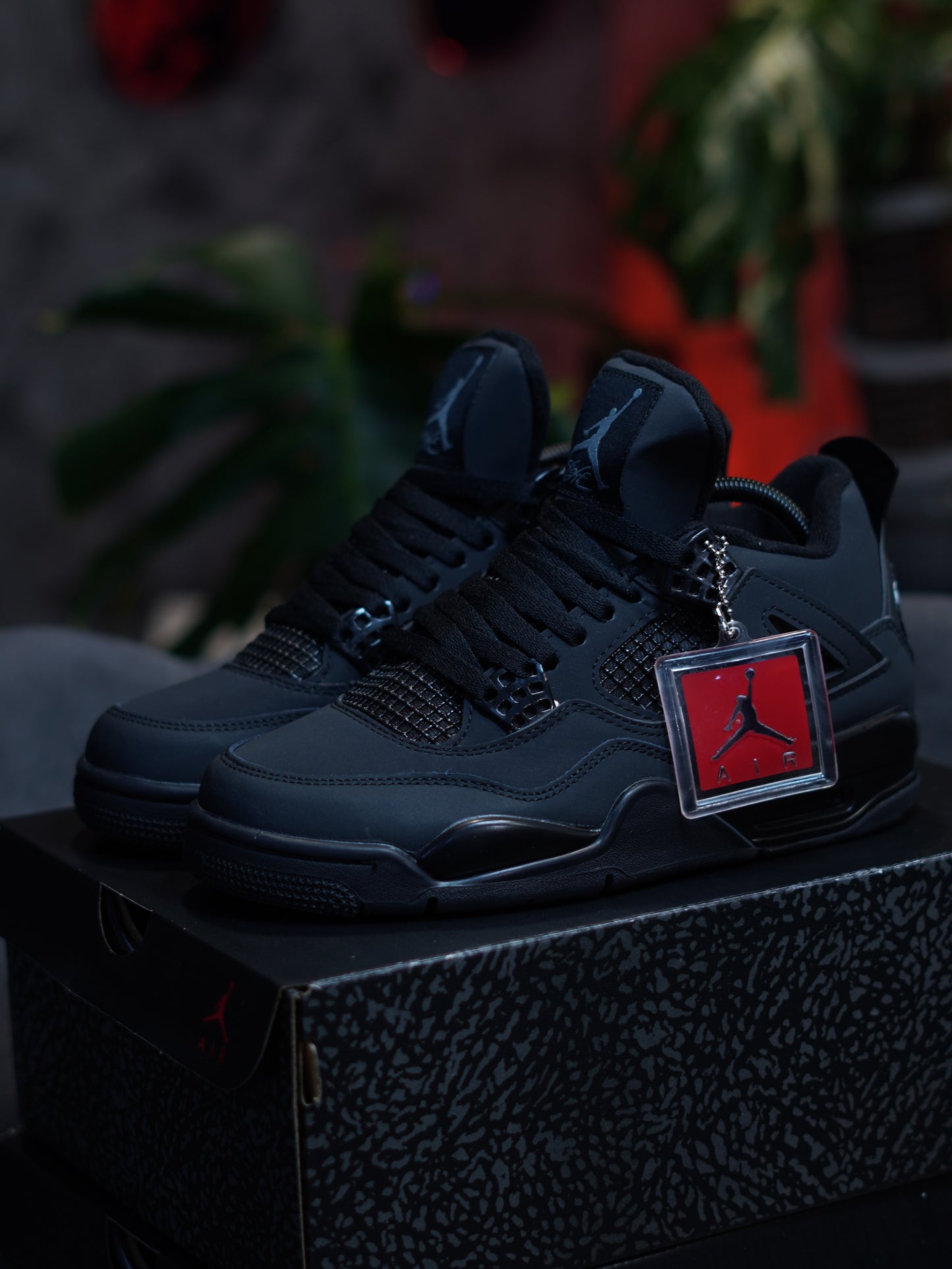 JORDAN RETRO 4 BLACK CAT