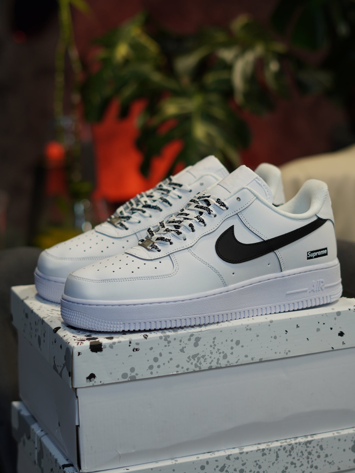 NIKE AIR FORCE ONE X SUPREME