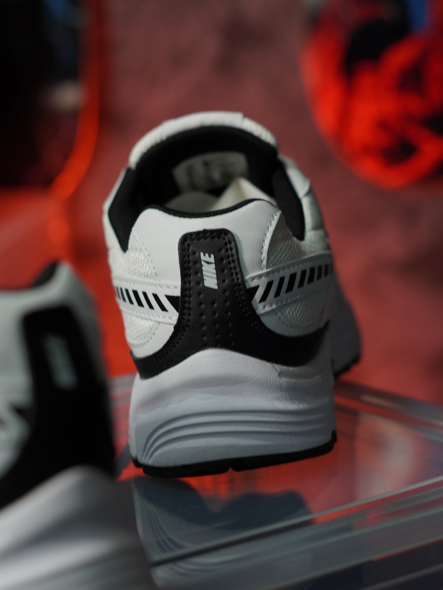 Nike Initiator BLANCO NEGRO