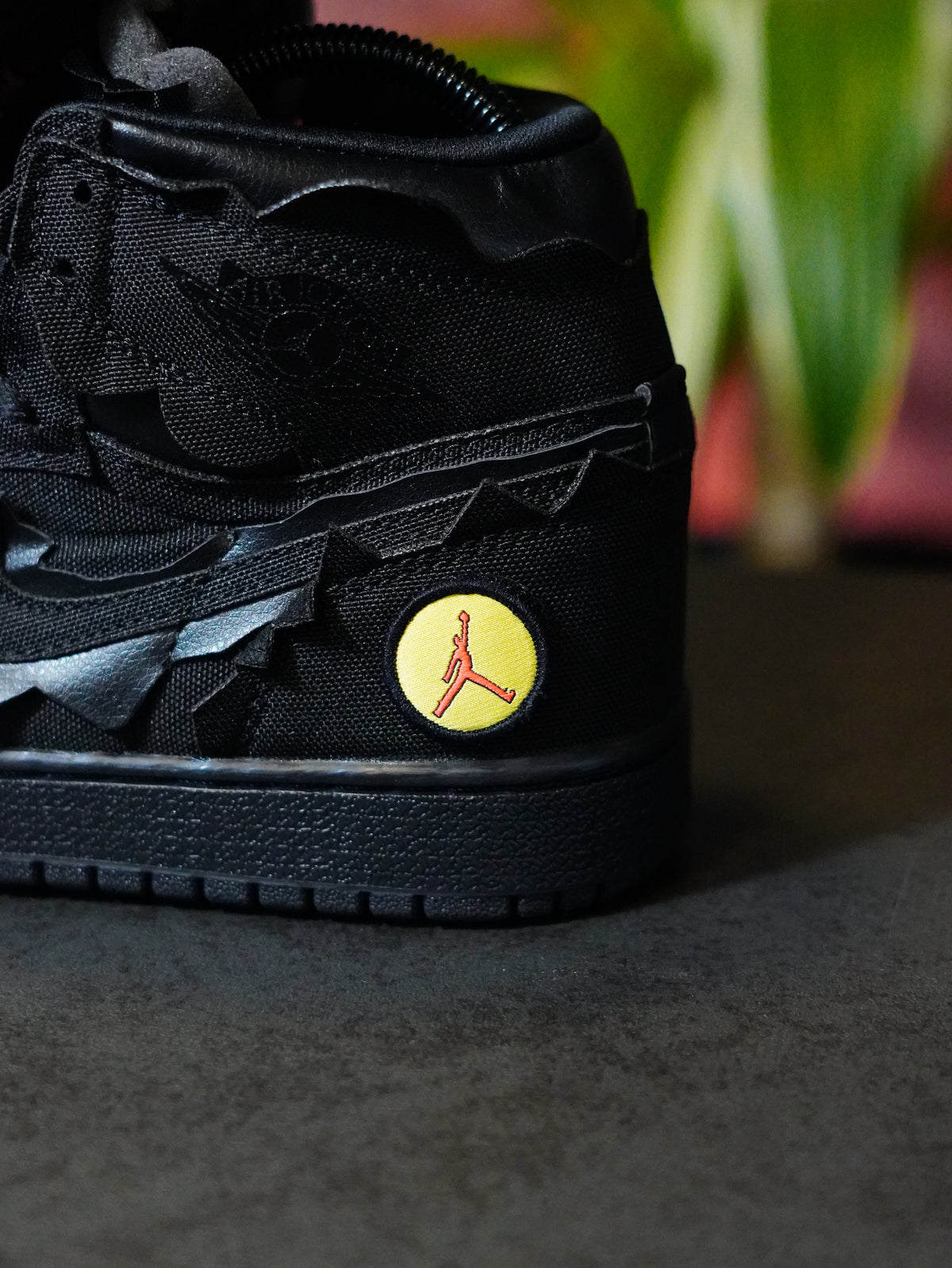 Air Jordan 1 High OG x J Balvin "Omerta" / "Black".