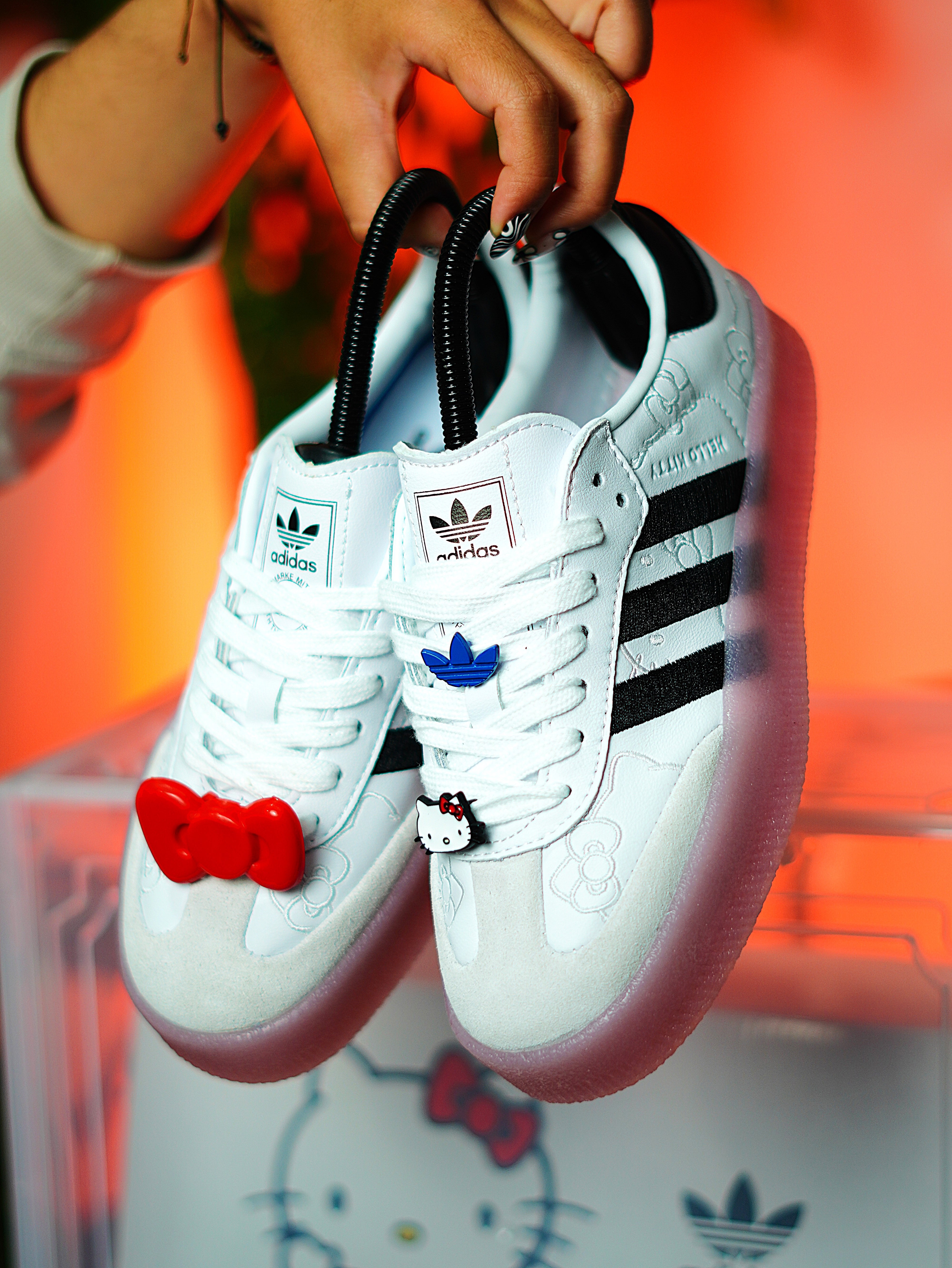 靴 Adidas Hello Kitty adidas samba Tênis Adidas Sambae 'Hello Kitty' Branco – Juicy Sneakers