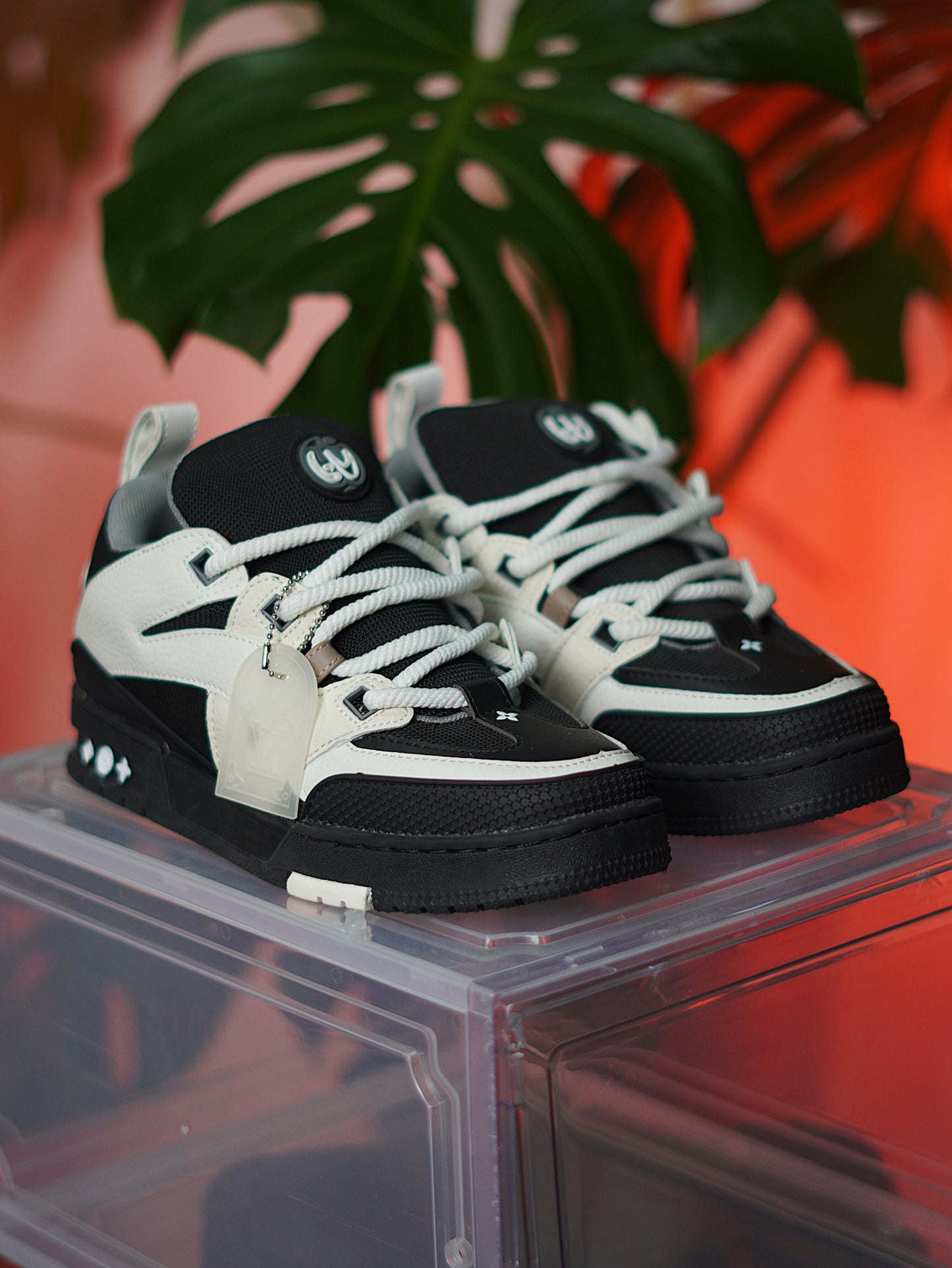 Louis Vuitton Skate - Black, White