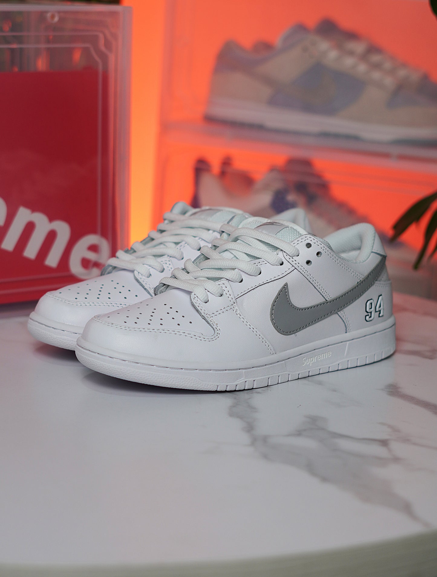 Nike SB Dunk Low x Supreme - Blanco