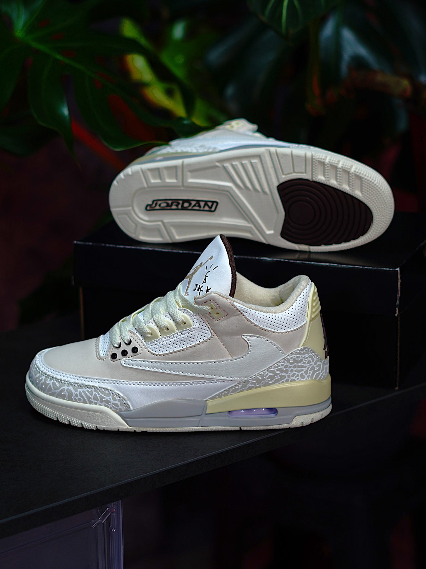 Air Jordan 3 - Craft Ivory