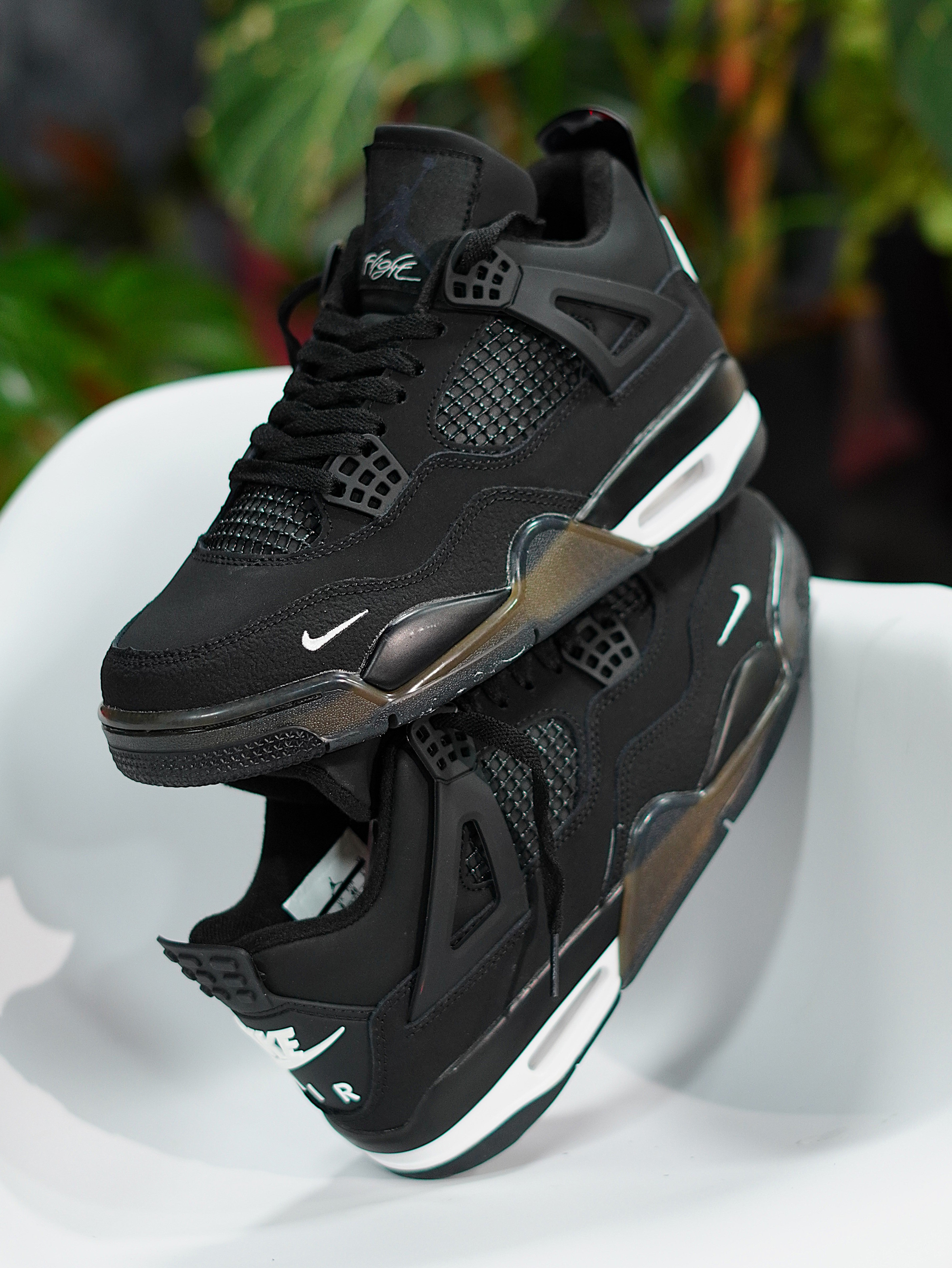 Air Jordan Retro 4 Bike - Negra – SOOULSHOPP