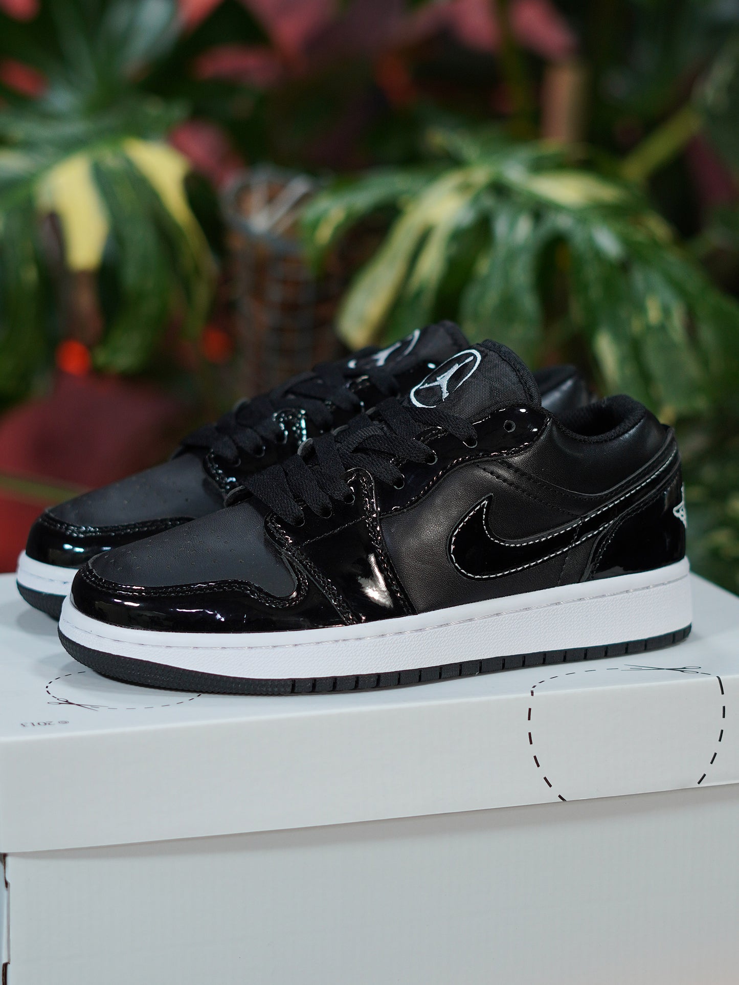 Air Jordan 1 Low All-Star - Negro, Charol