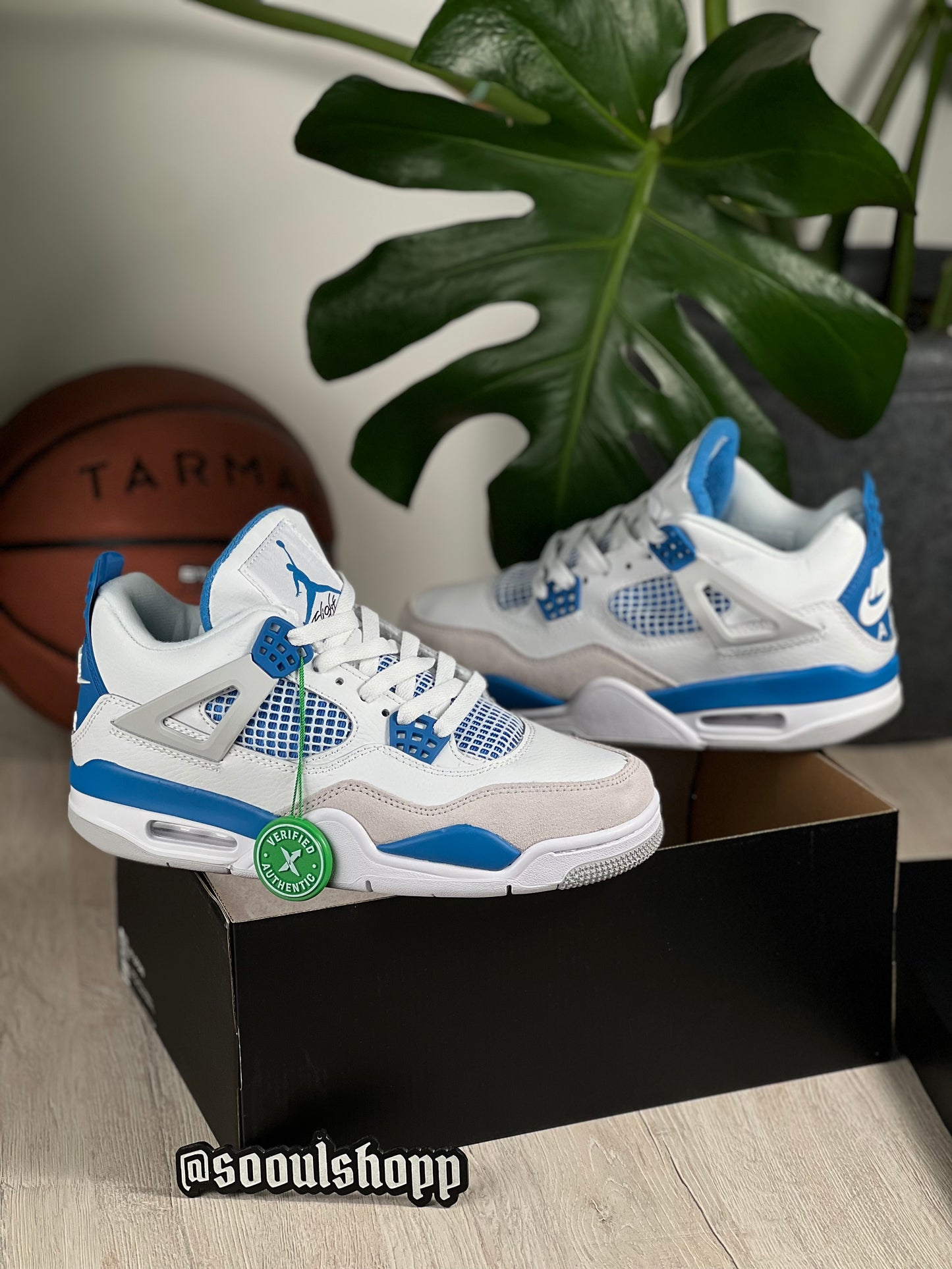 Air Jordan Retro 4 Blue Military