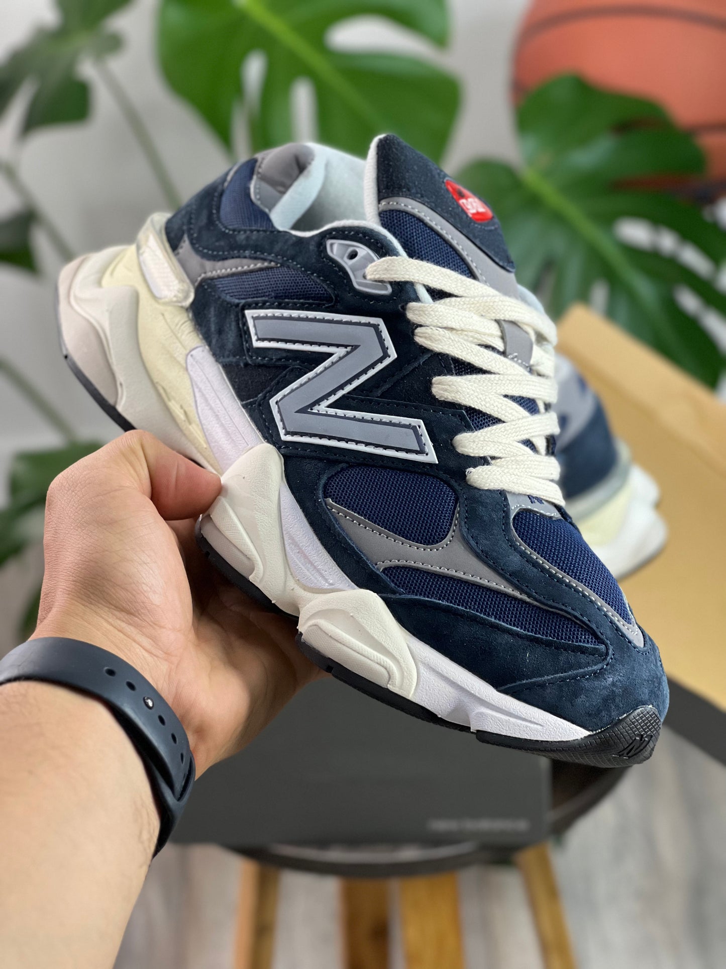 New Balance 9060