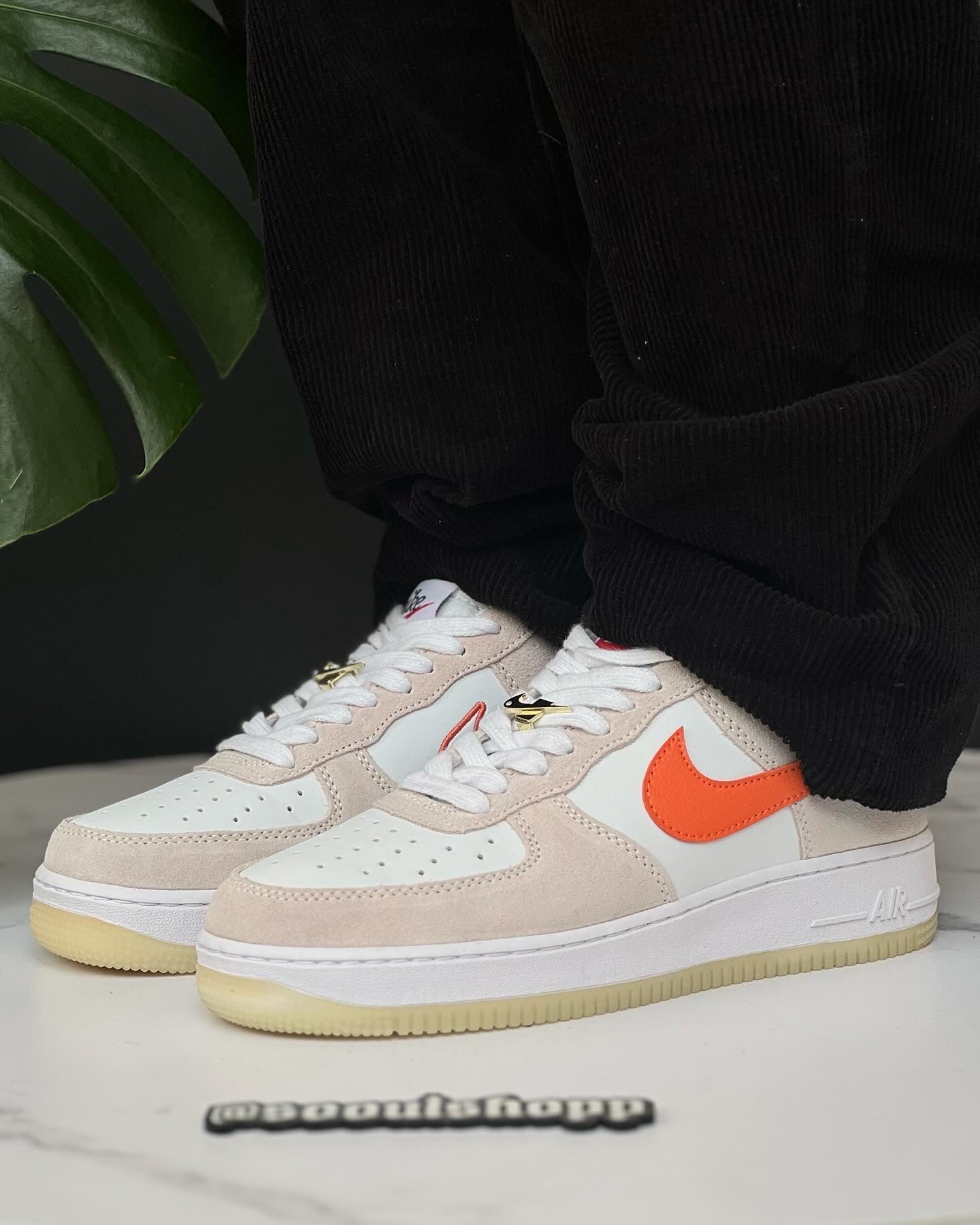 Air Force One / Cream / Orange