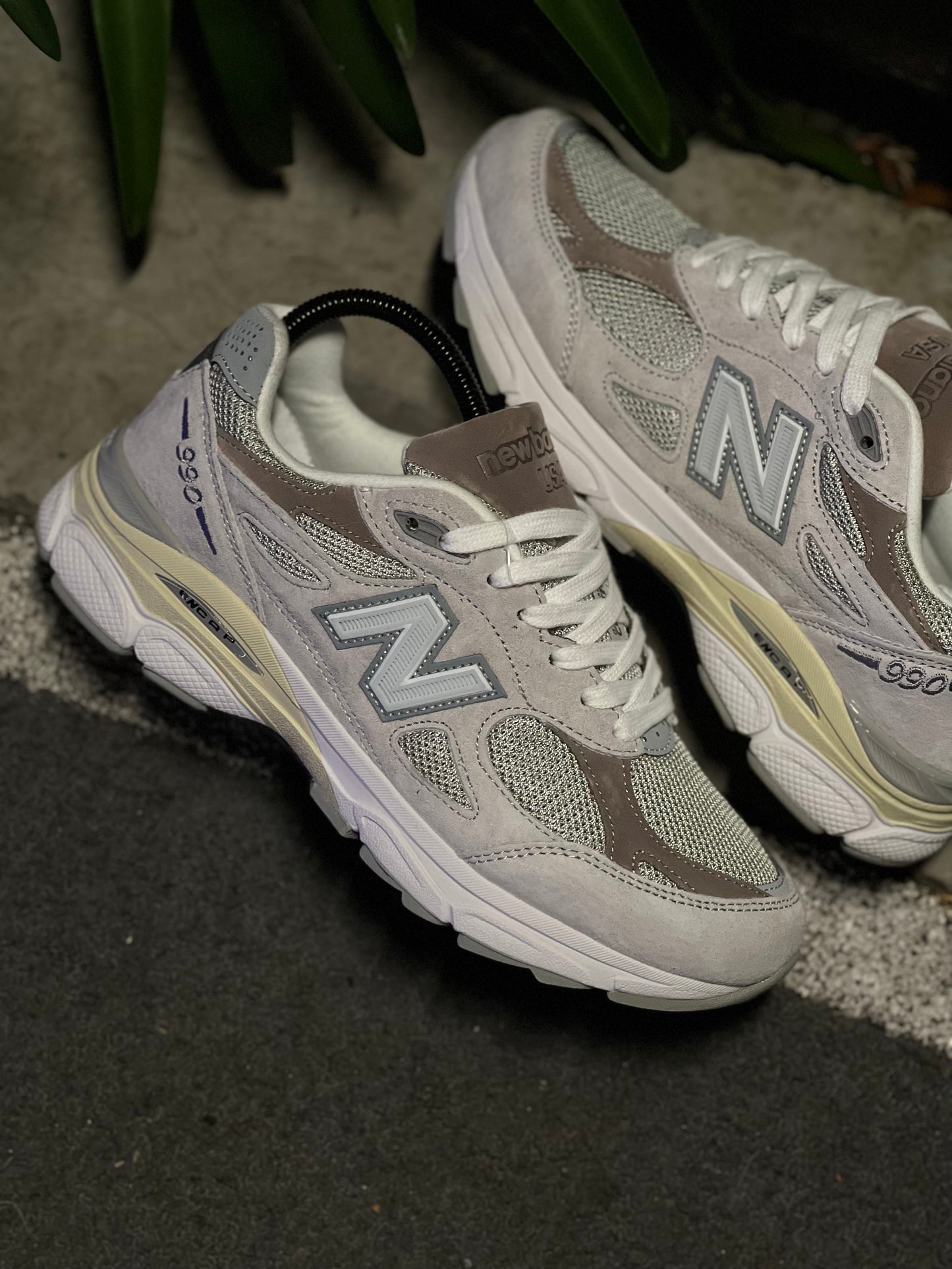 New Balance 990v3
MiUSA YCMC Nimbus Cloud (GS)