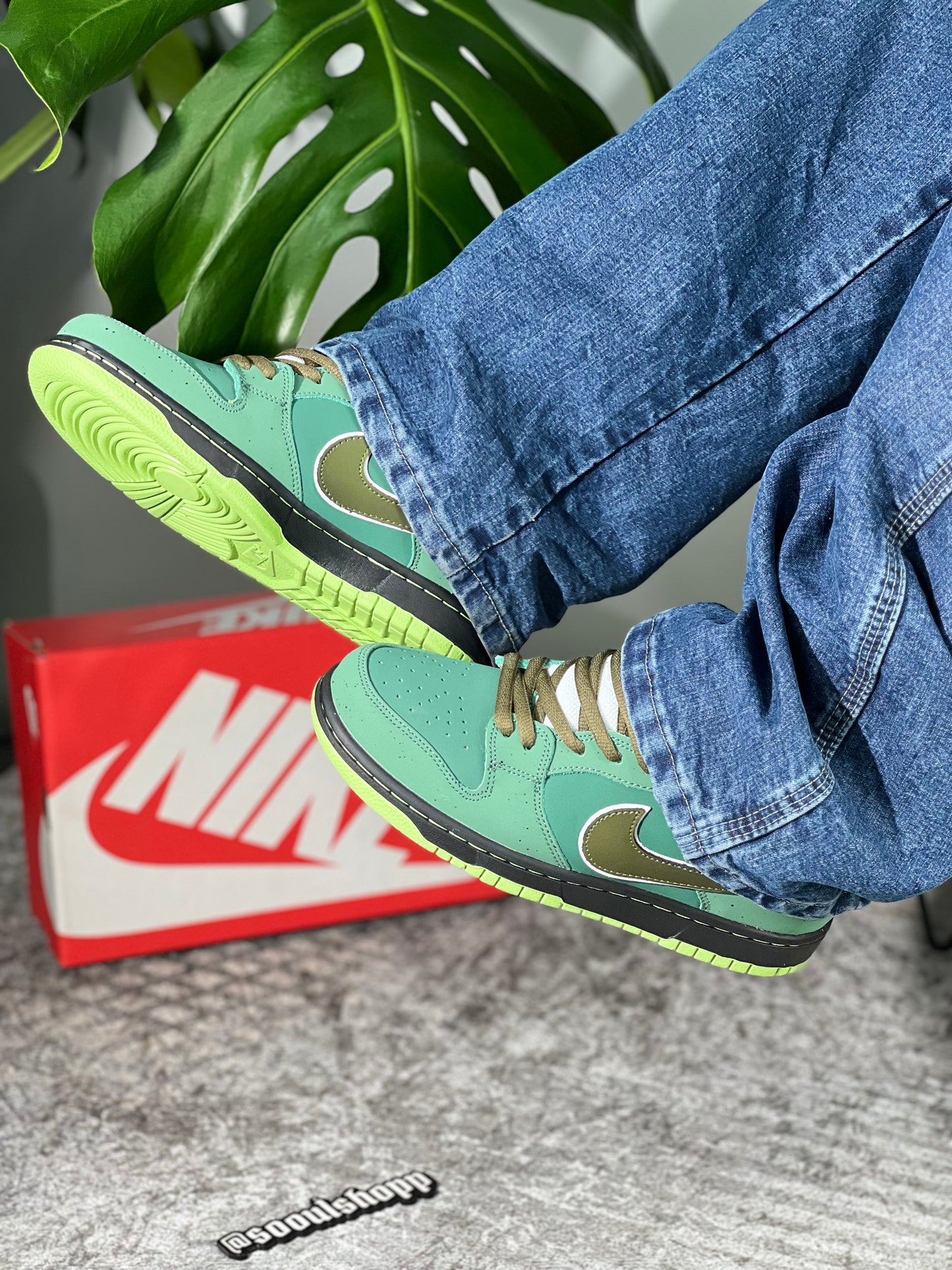 Nike SB Dunk Low “Green Lobster”