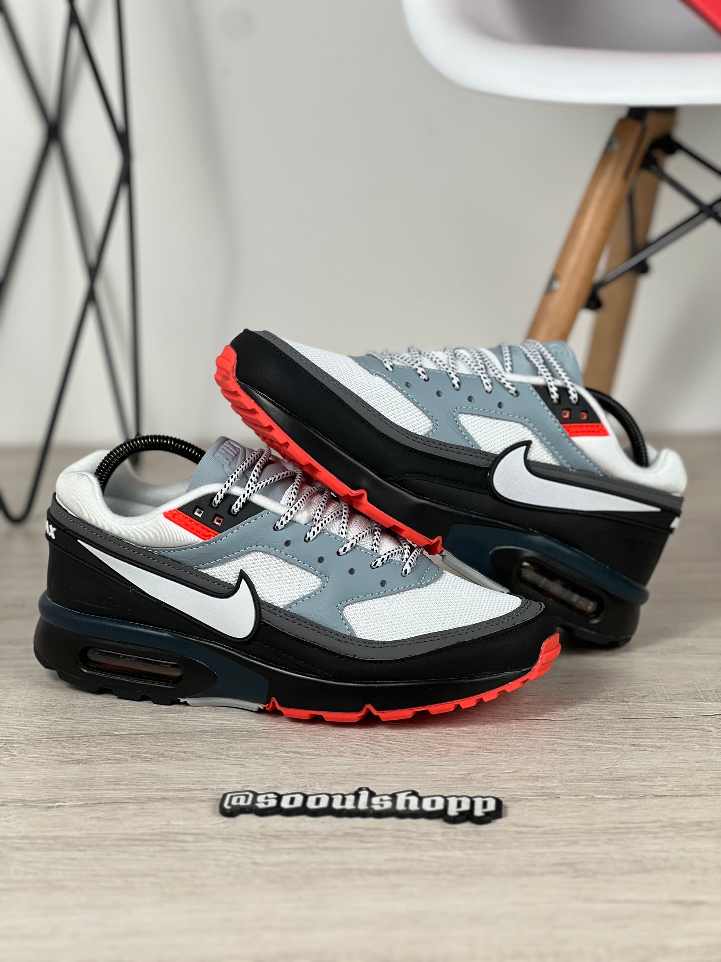 Nike Air Max BW Black/Orange