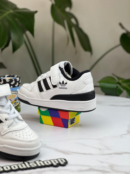 Adidas Forum - Blanca, Negra