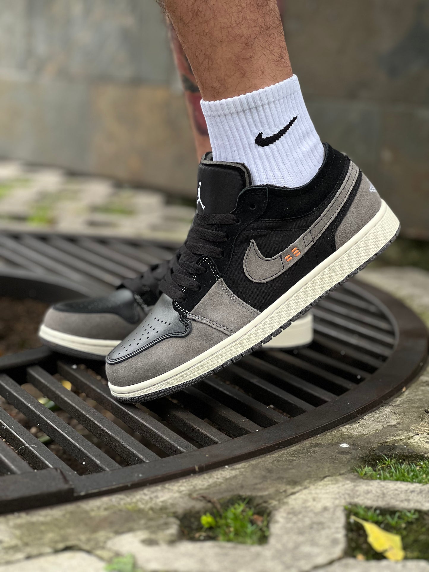 Air Jordan 1 Craft Inside Out Black