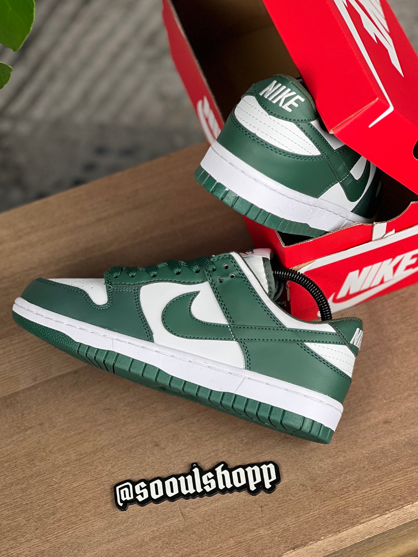 Nike Dunk Low “Spartan Green”