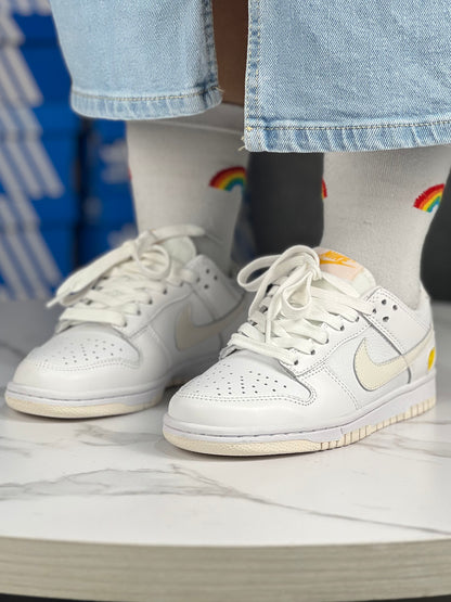 Nike Dunk Low Valentine's Day Yellow Heart