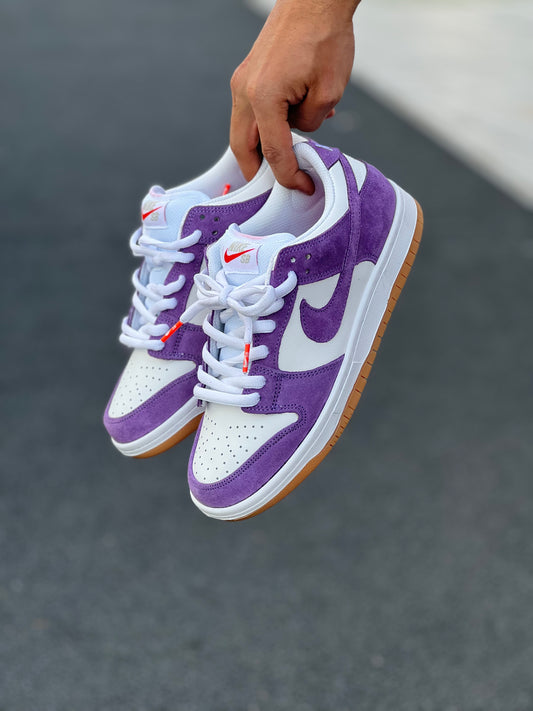 Nike sb Dunk Low ISO Purple