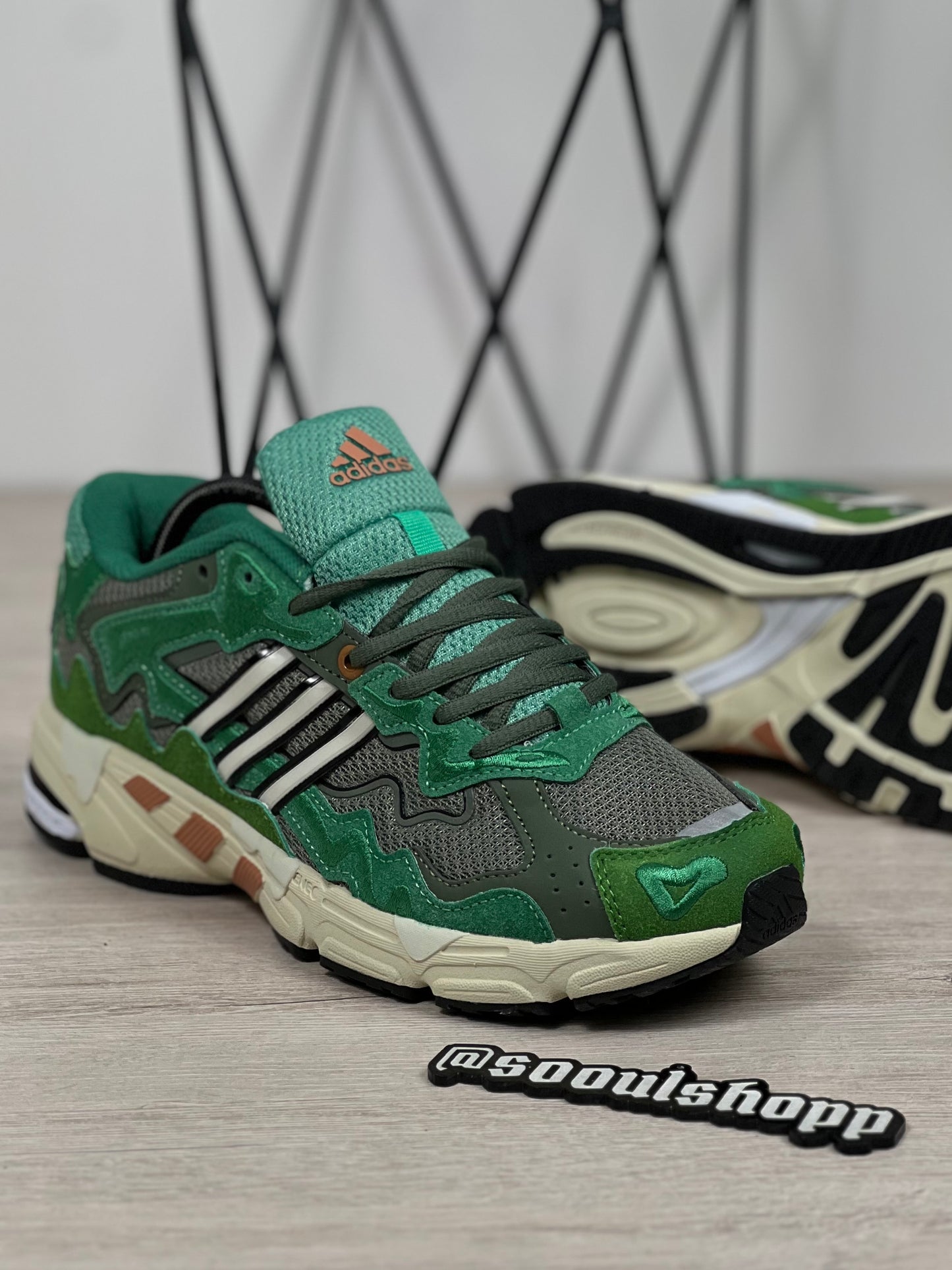 Adidas Response CL Bad Bunny Boston Day