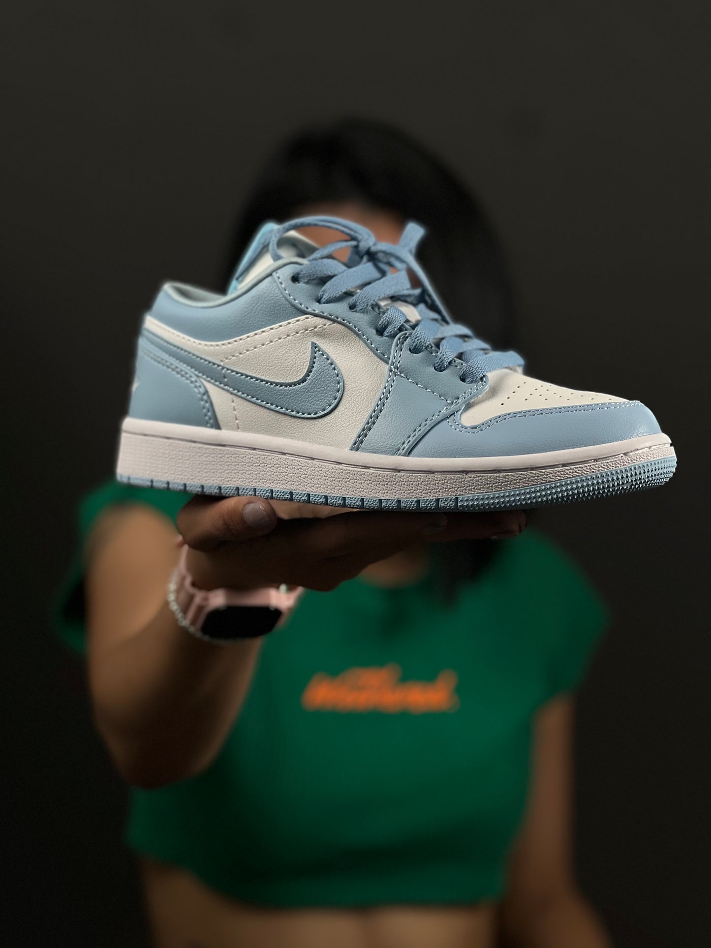 Jordan 1 Low “Aluminium”