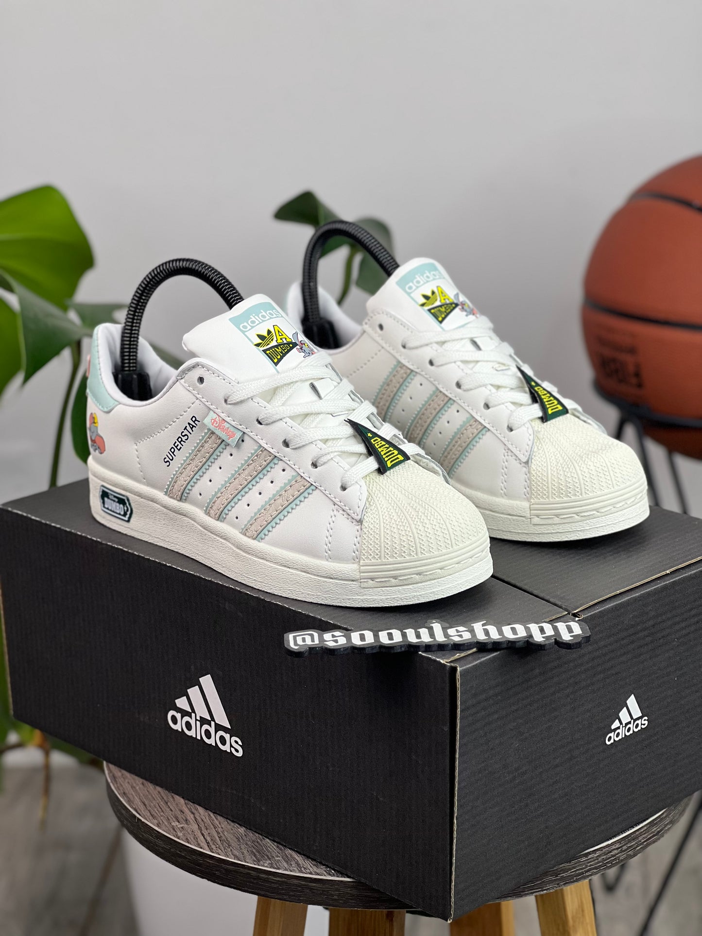 Adidas Superstar Dumbo