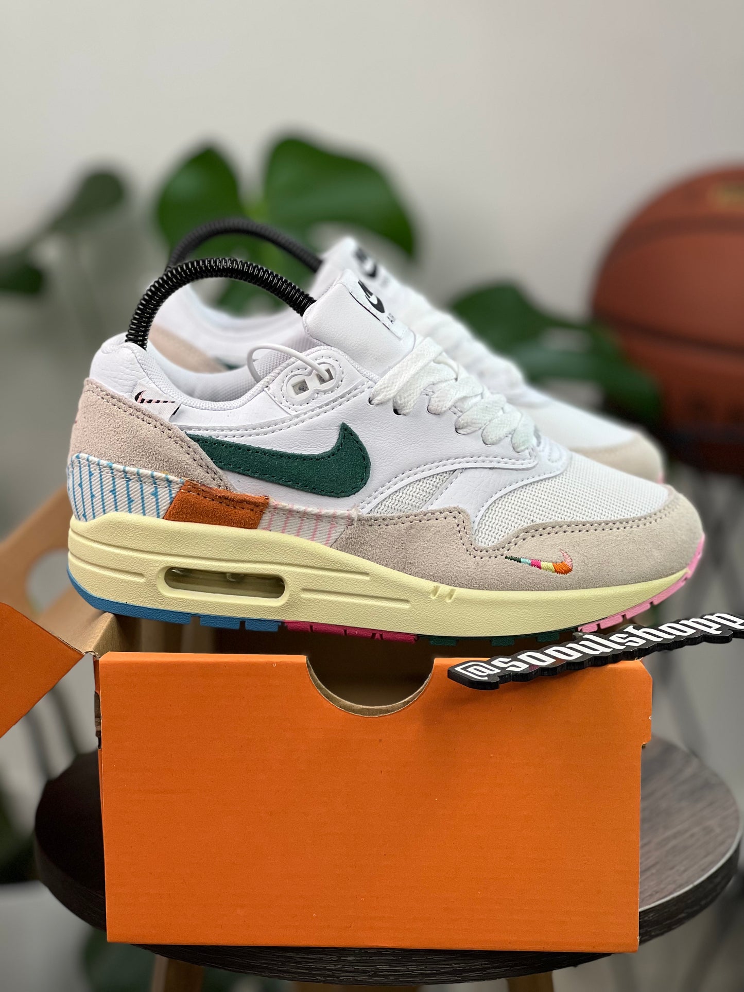 Nike Air Max 1 All Petals United White Sail Light Bone