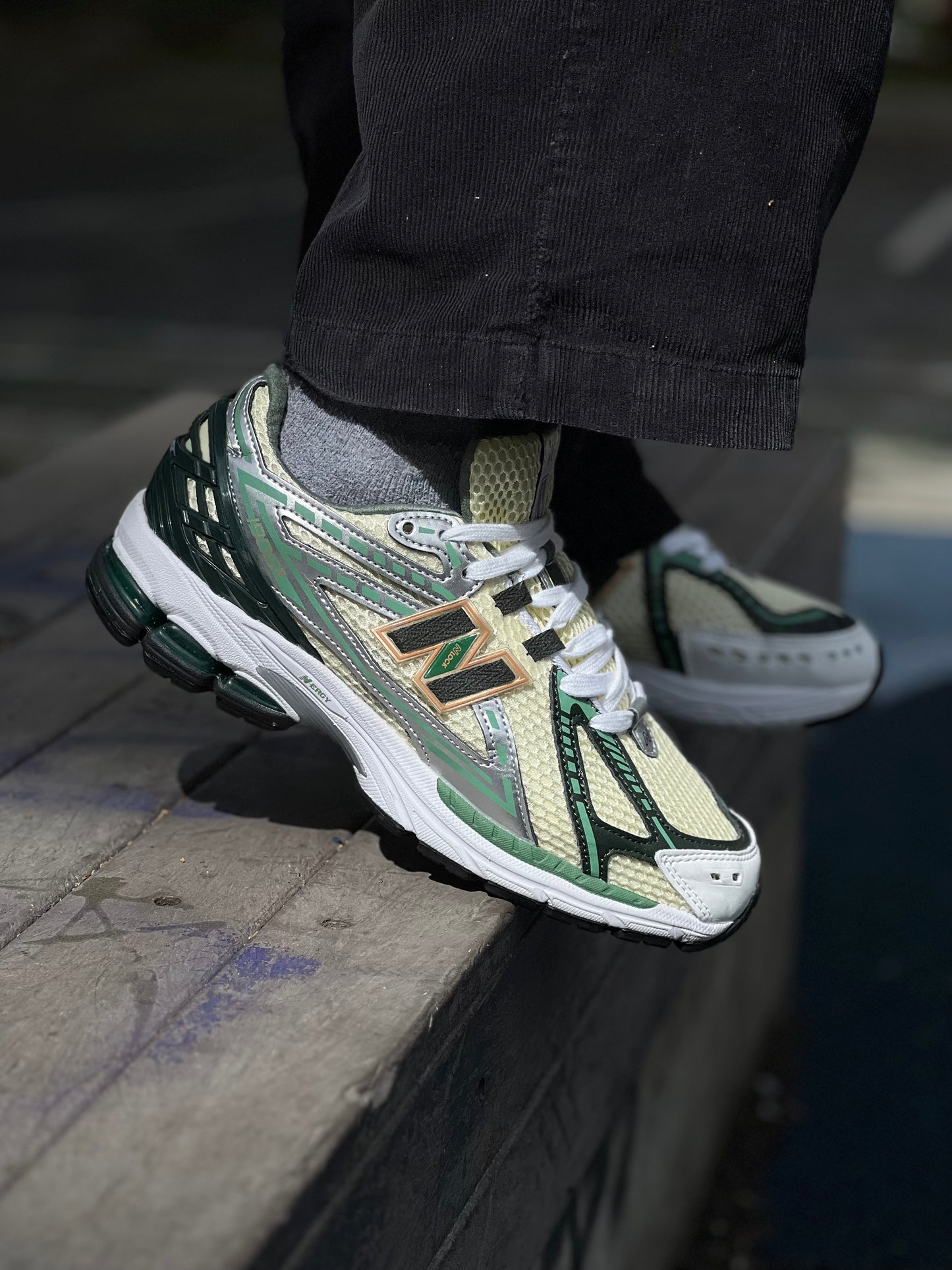 New Balance 1906