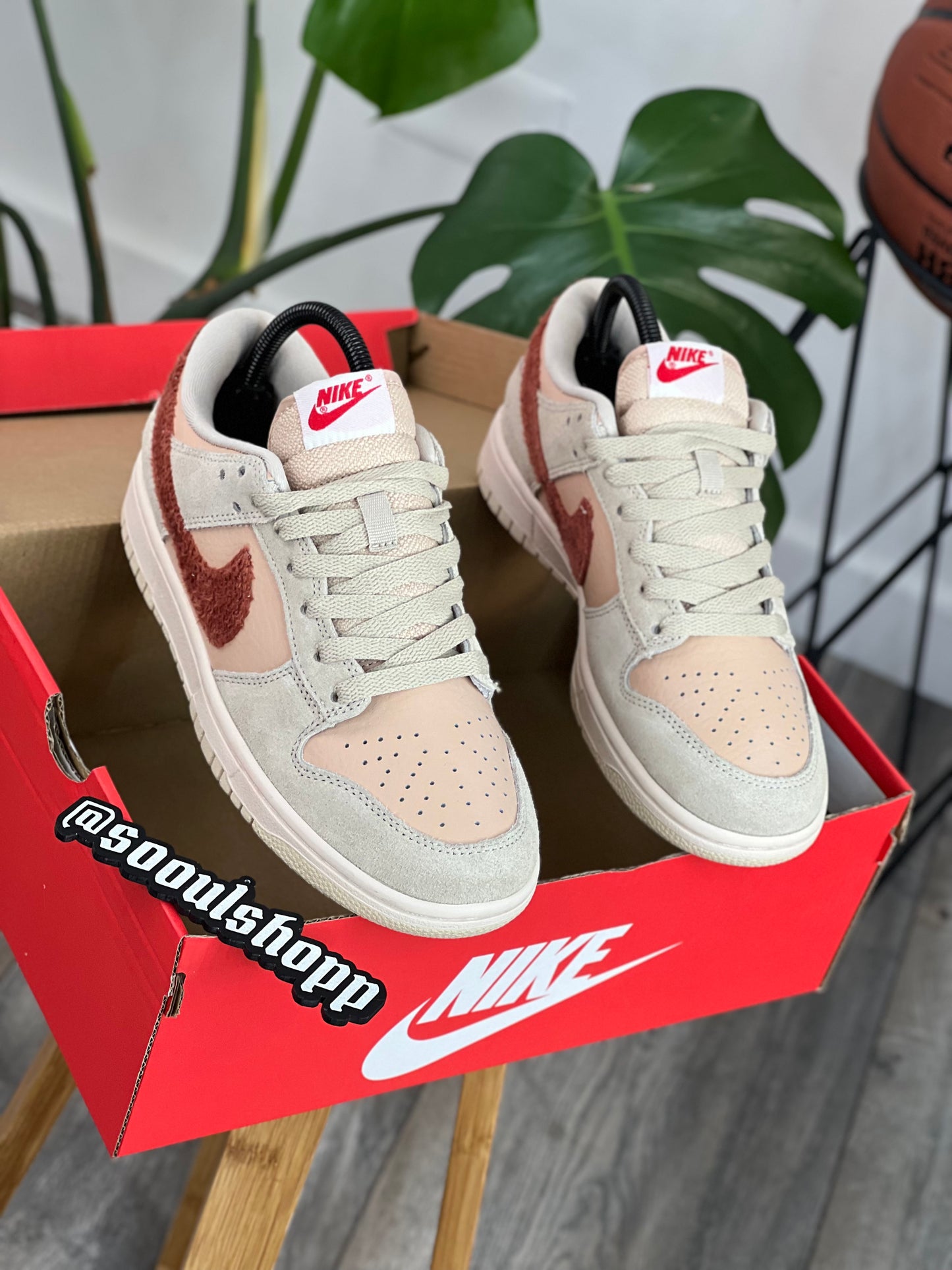 Nike Dunk Low Terry Swoosh