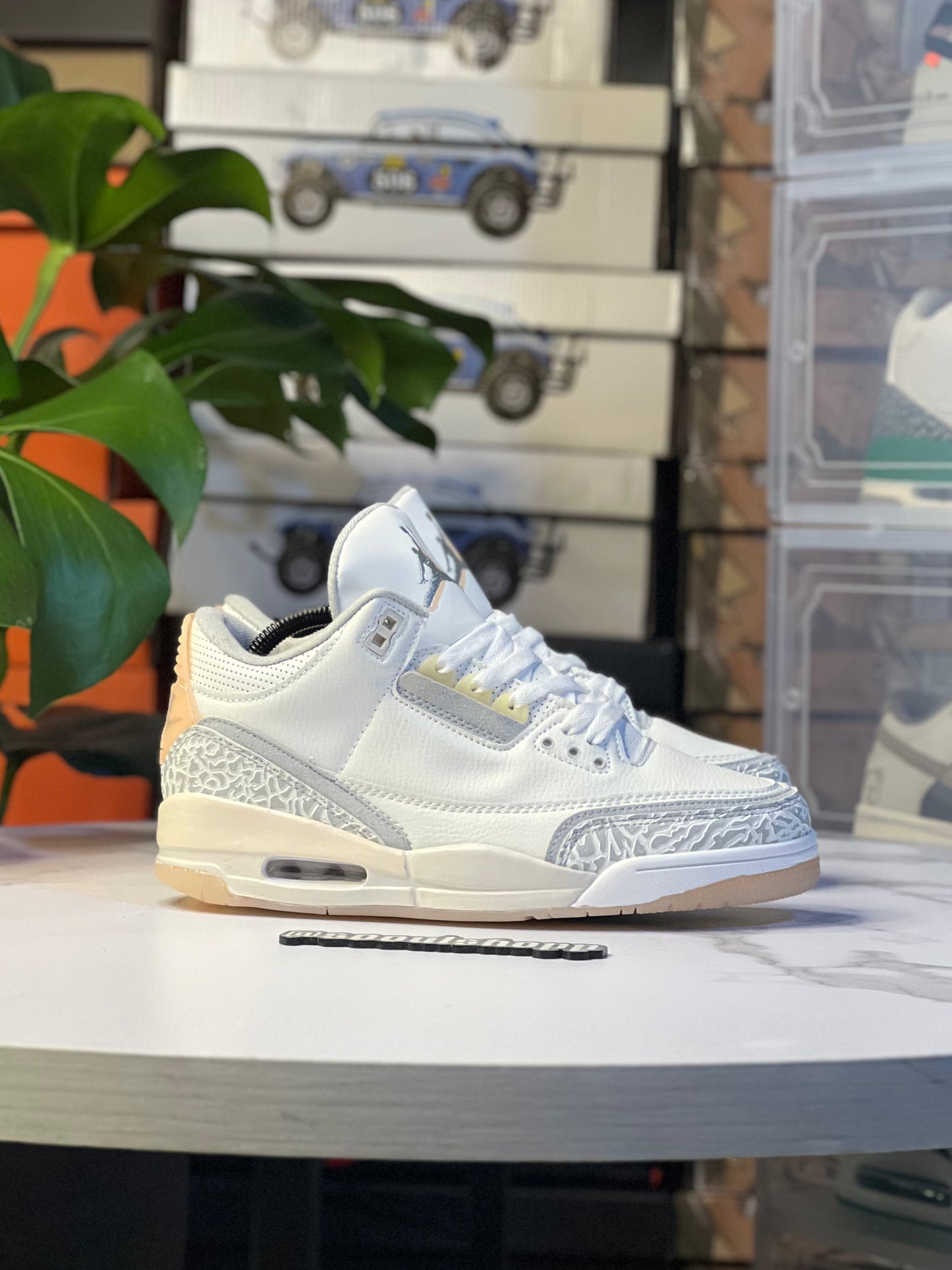 Air Jordan Retro 3 / Craft