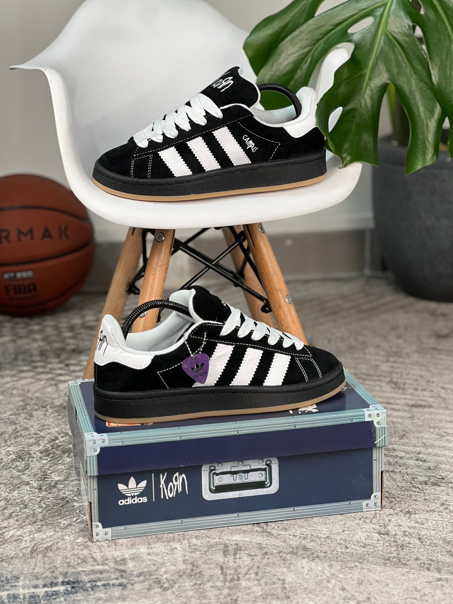 Adidas Campus 00s x KORN