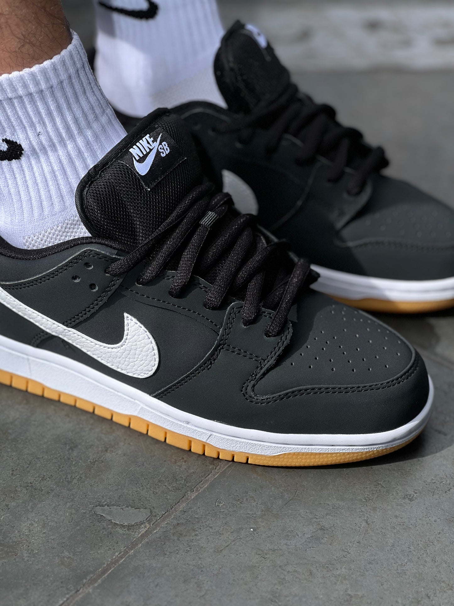 Nike Sb Dunk Low Pro Black Gum