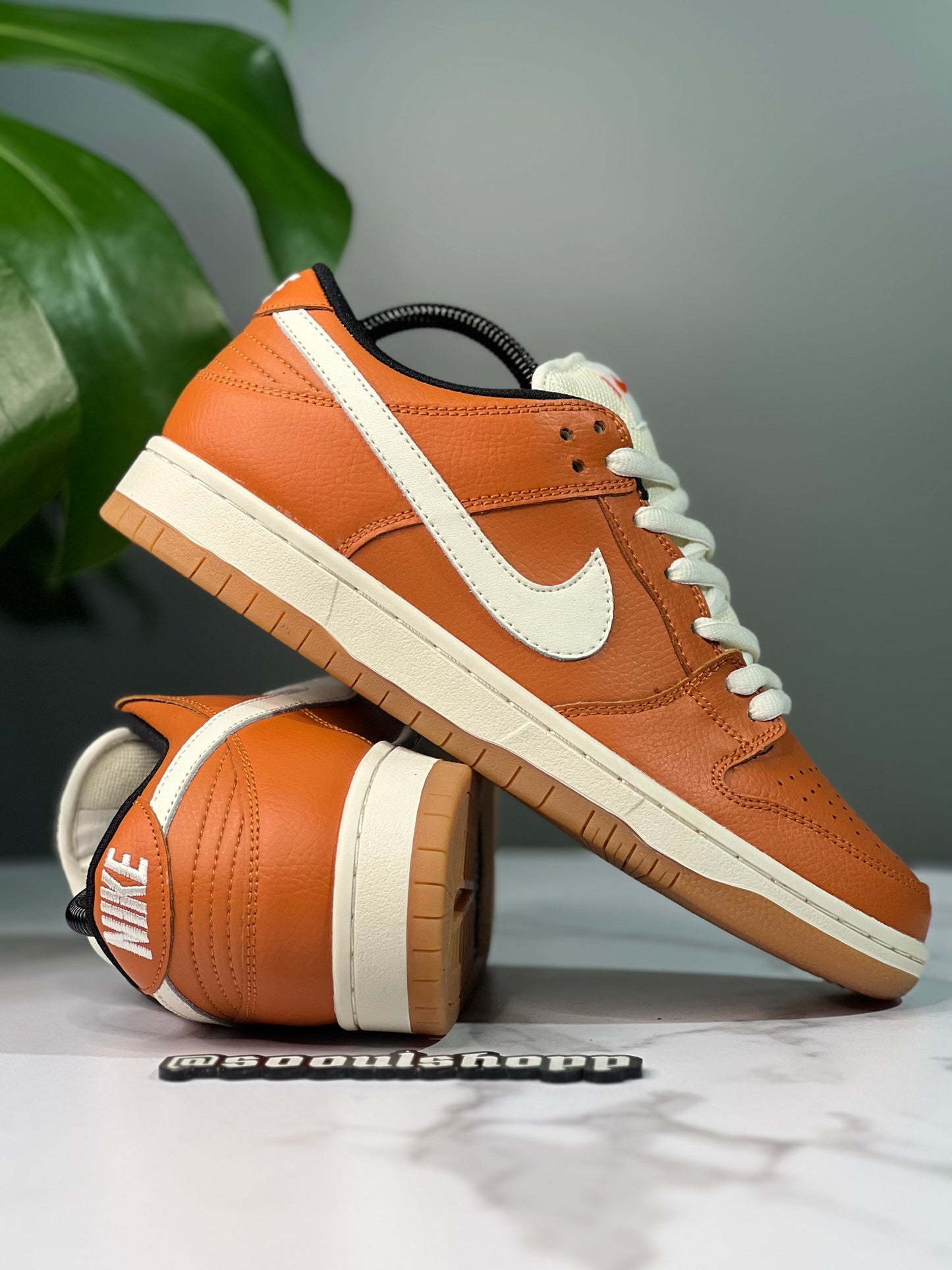 Nike SB Dunk Low “Dark Russet”