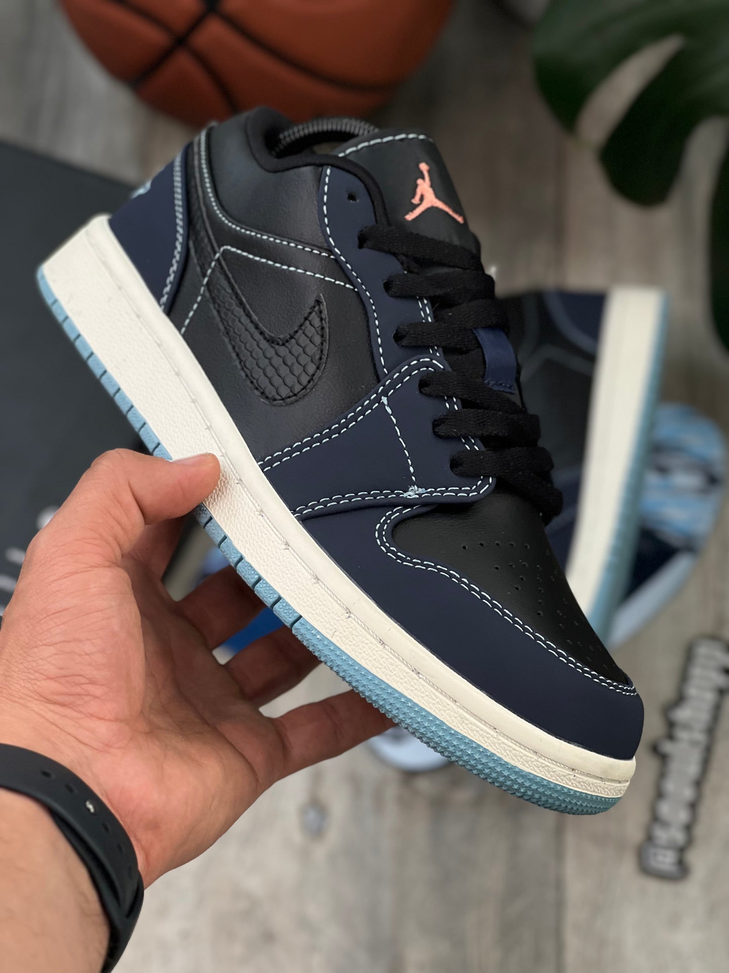 Air Jordan 1 Low " Navy/Black Snakeskin