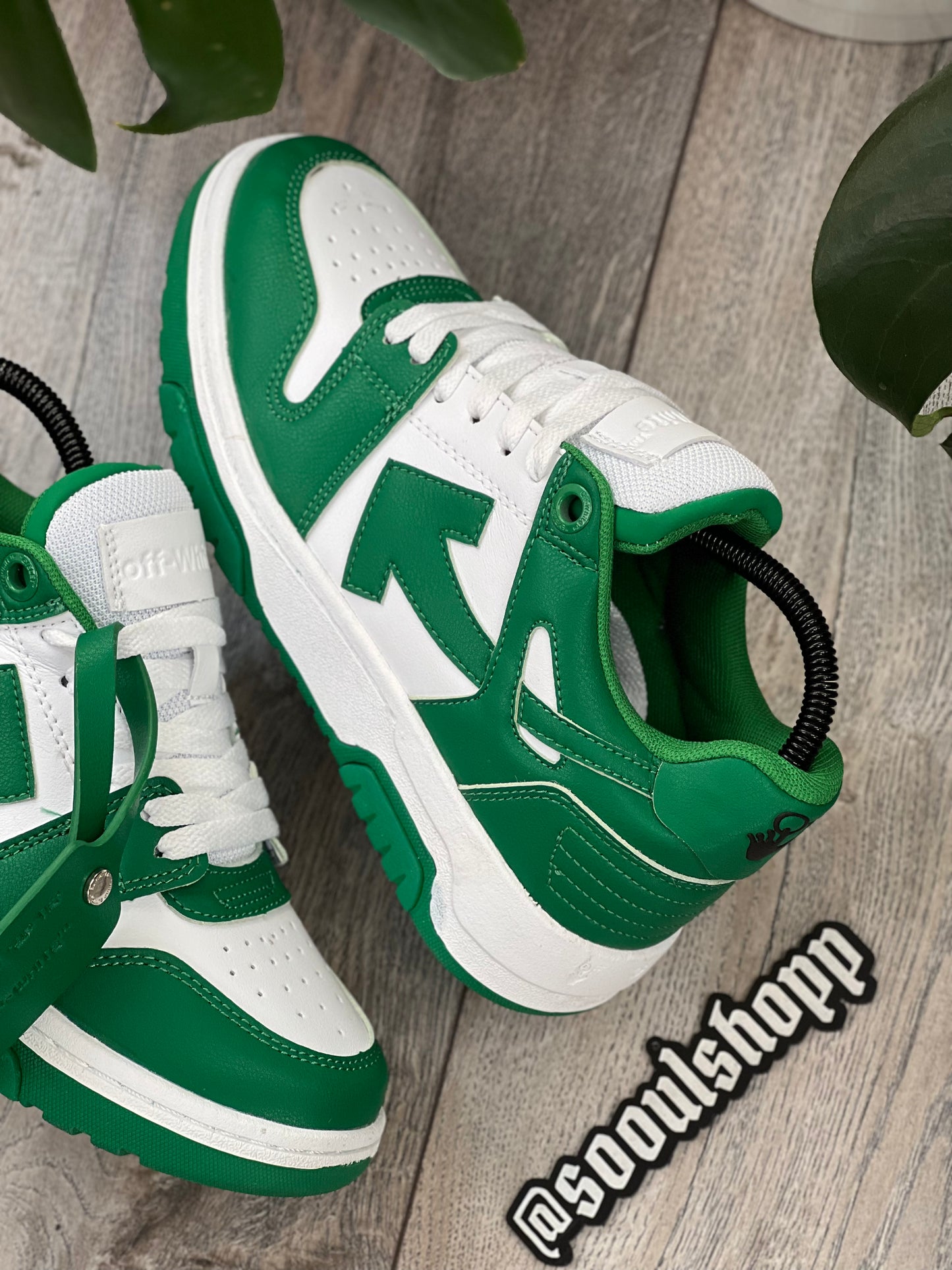 Off-White Out of Office Low 'White Green'