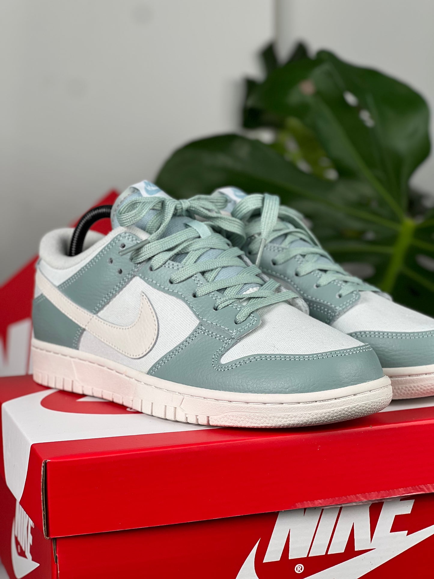 Nike Dunk Low “Mica Green”