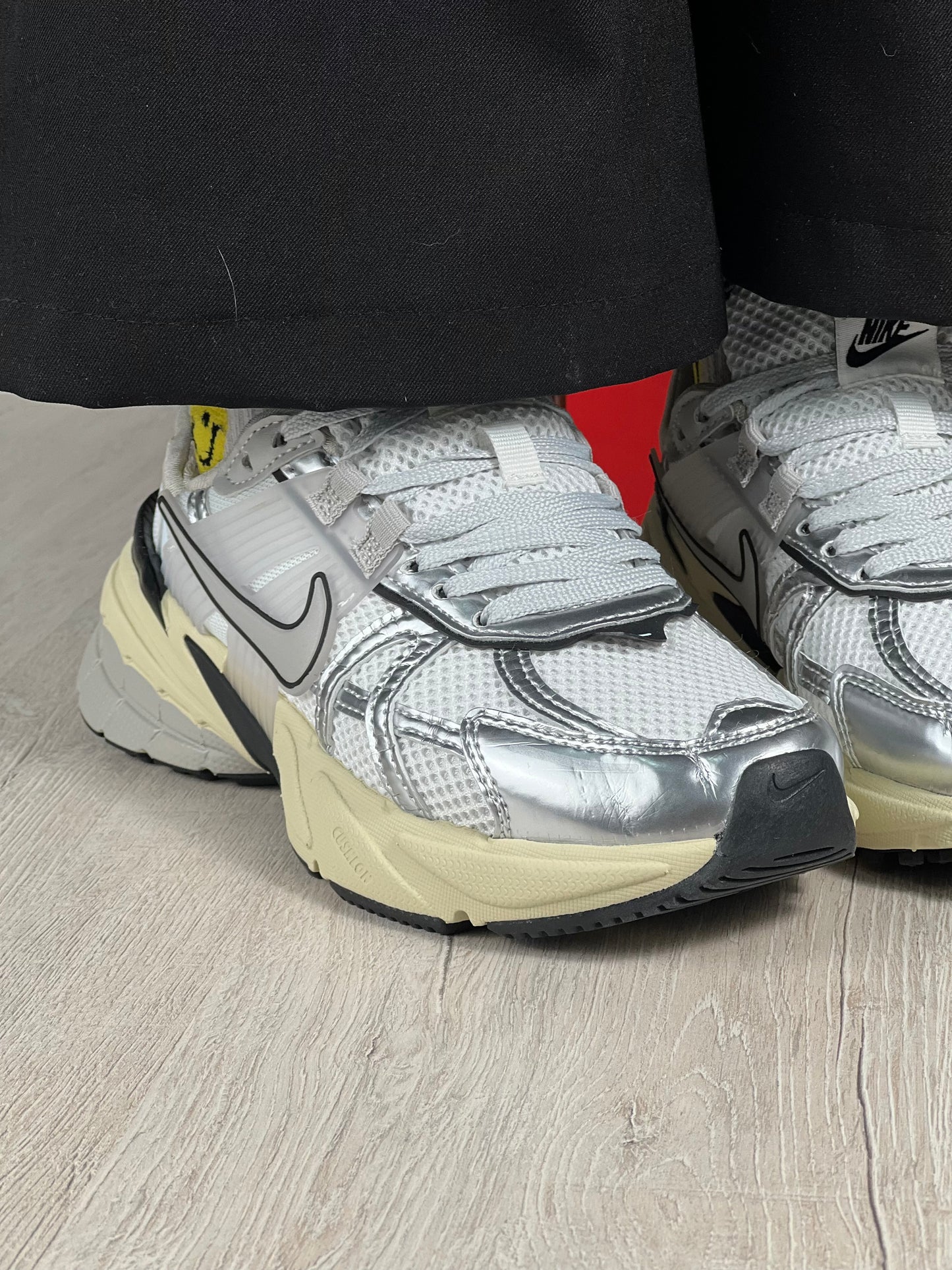 Nike V2K Run