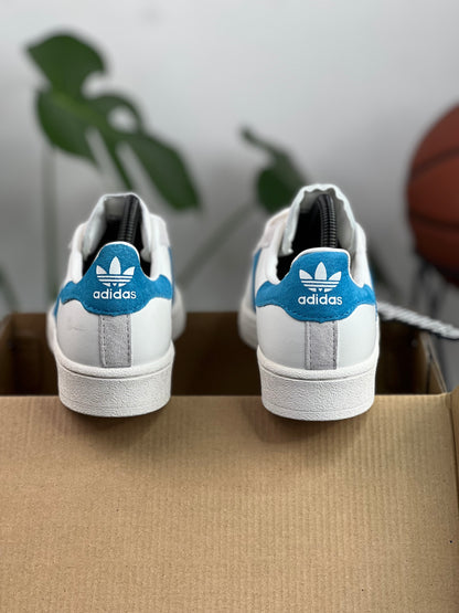 Adidas Superstar