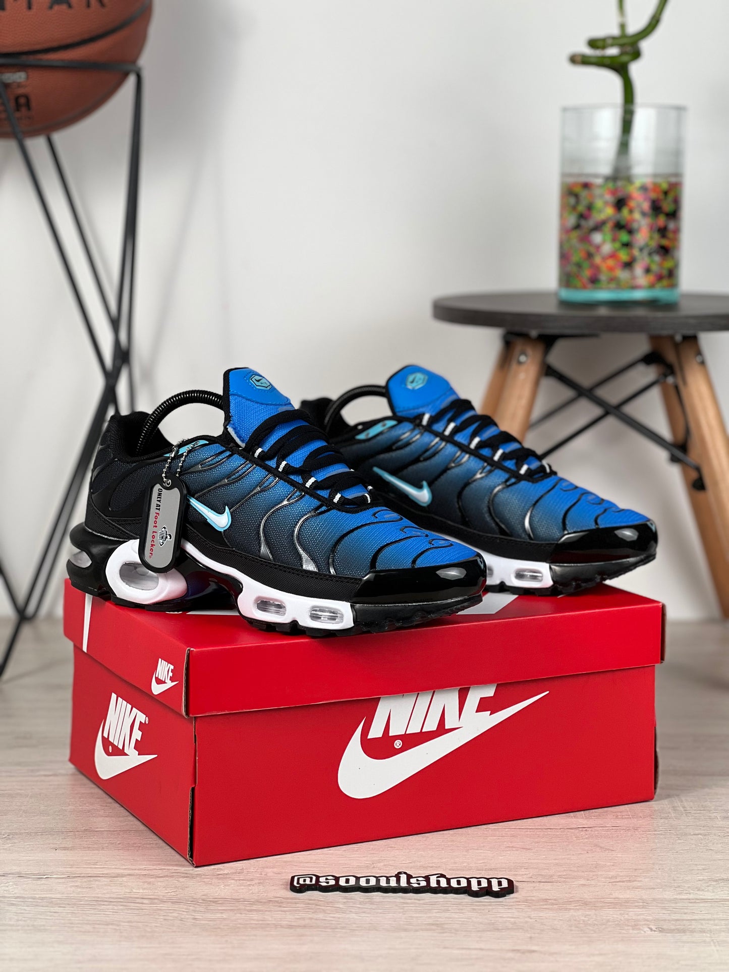 Nike Air Max Plus Aquarius Blue