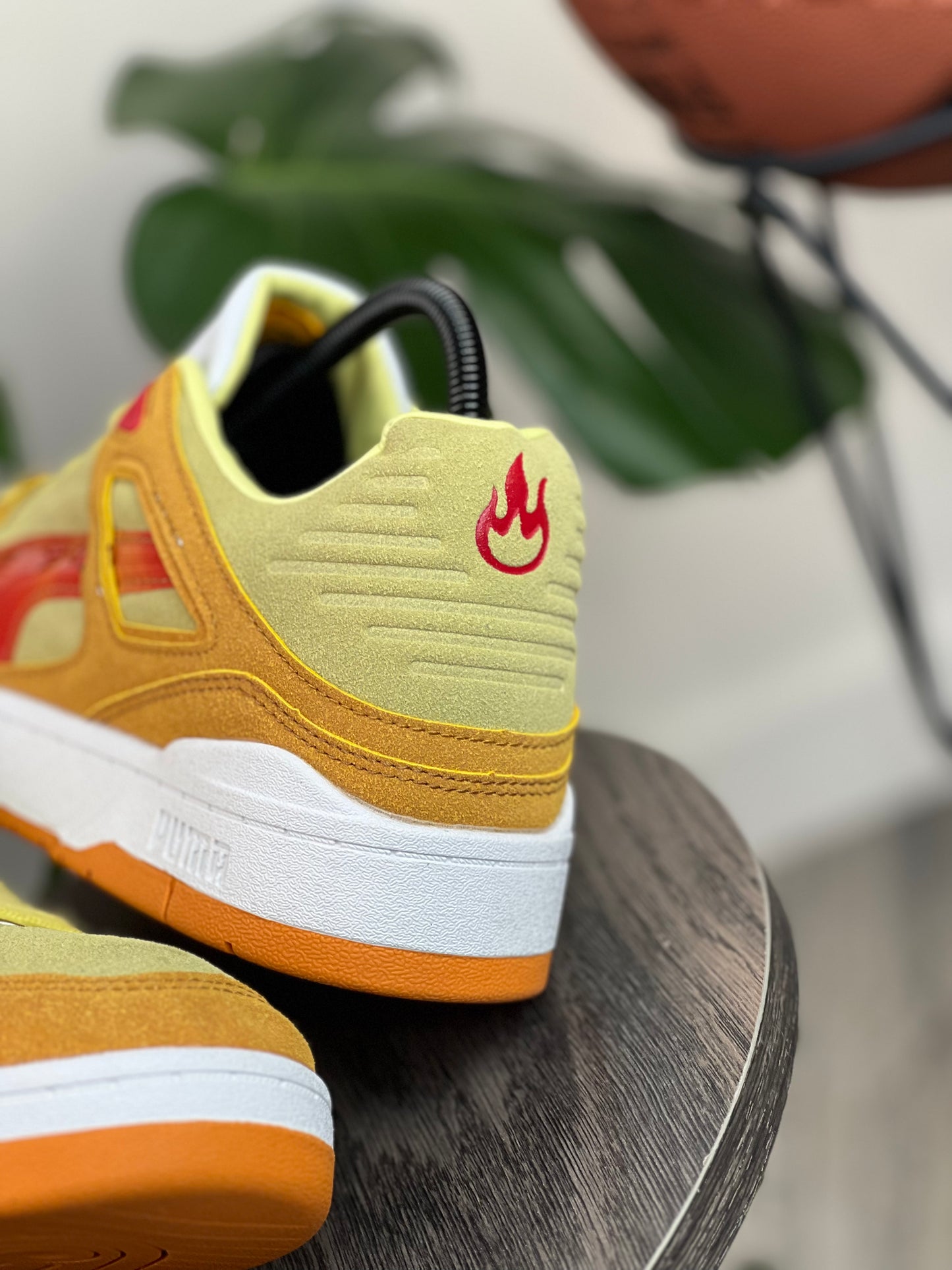 Puma X Pokémon Sliptream Charmander