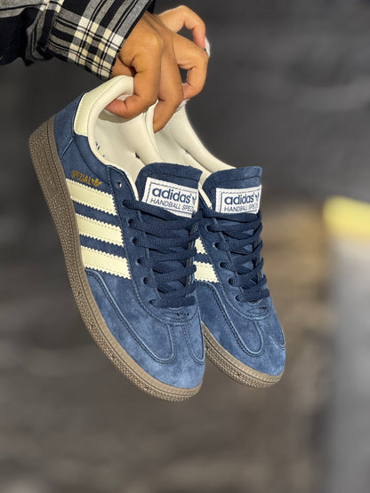 Adidas spezial