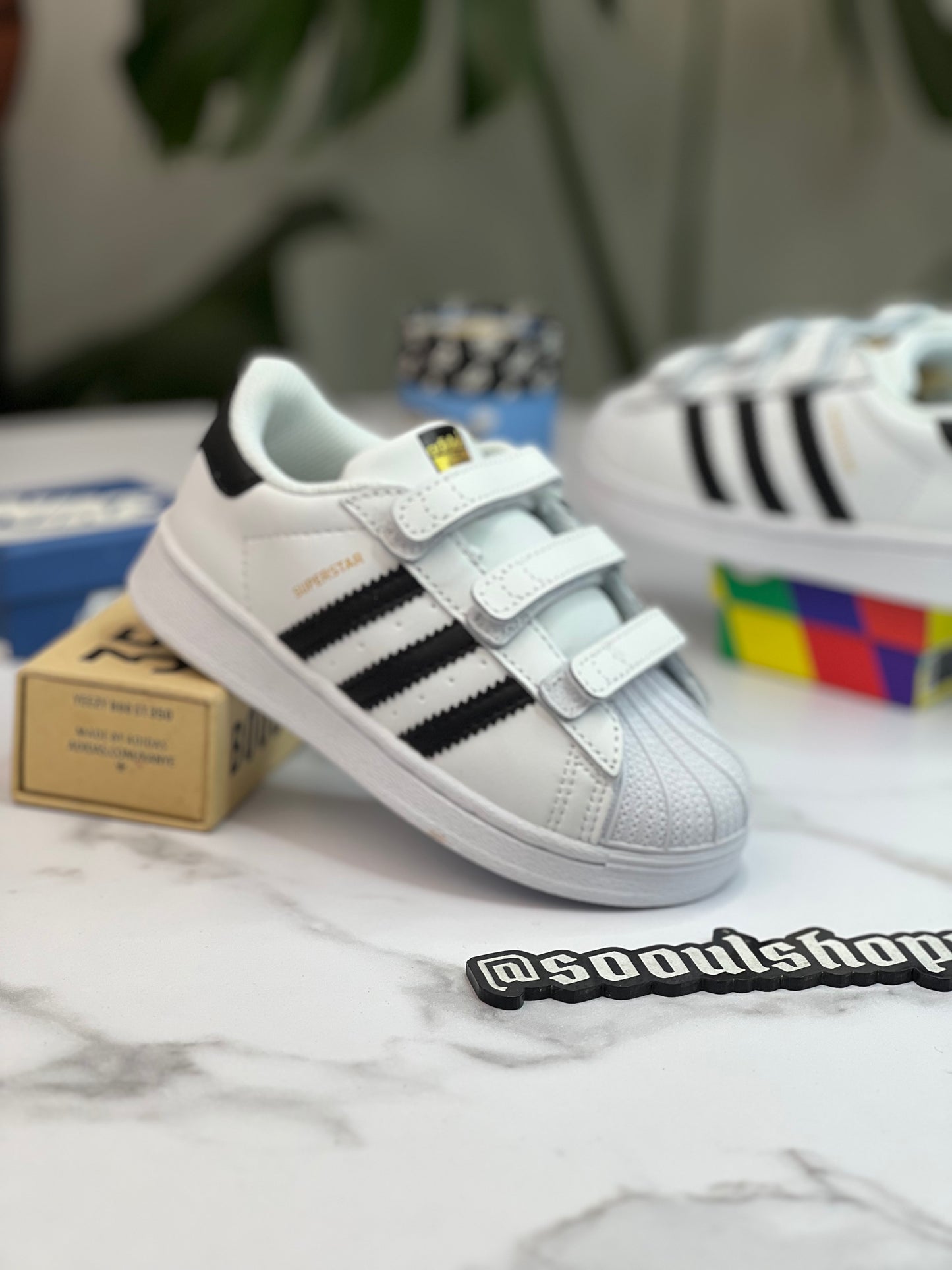 Adidas Superstar