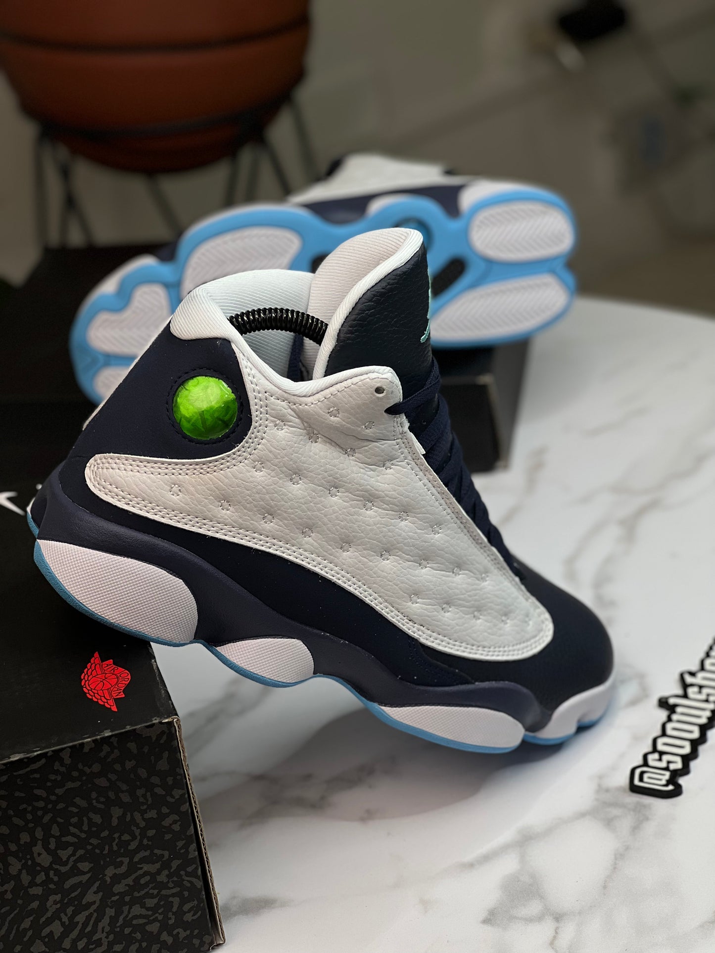 Air Jordan 13