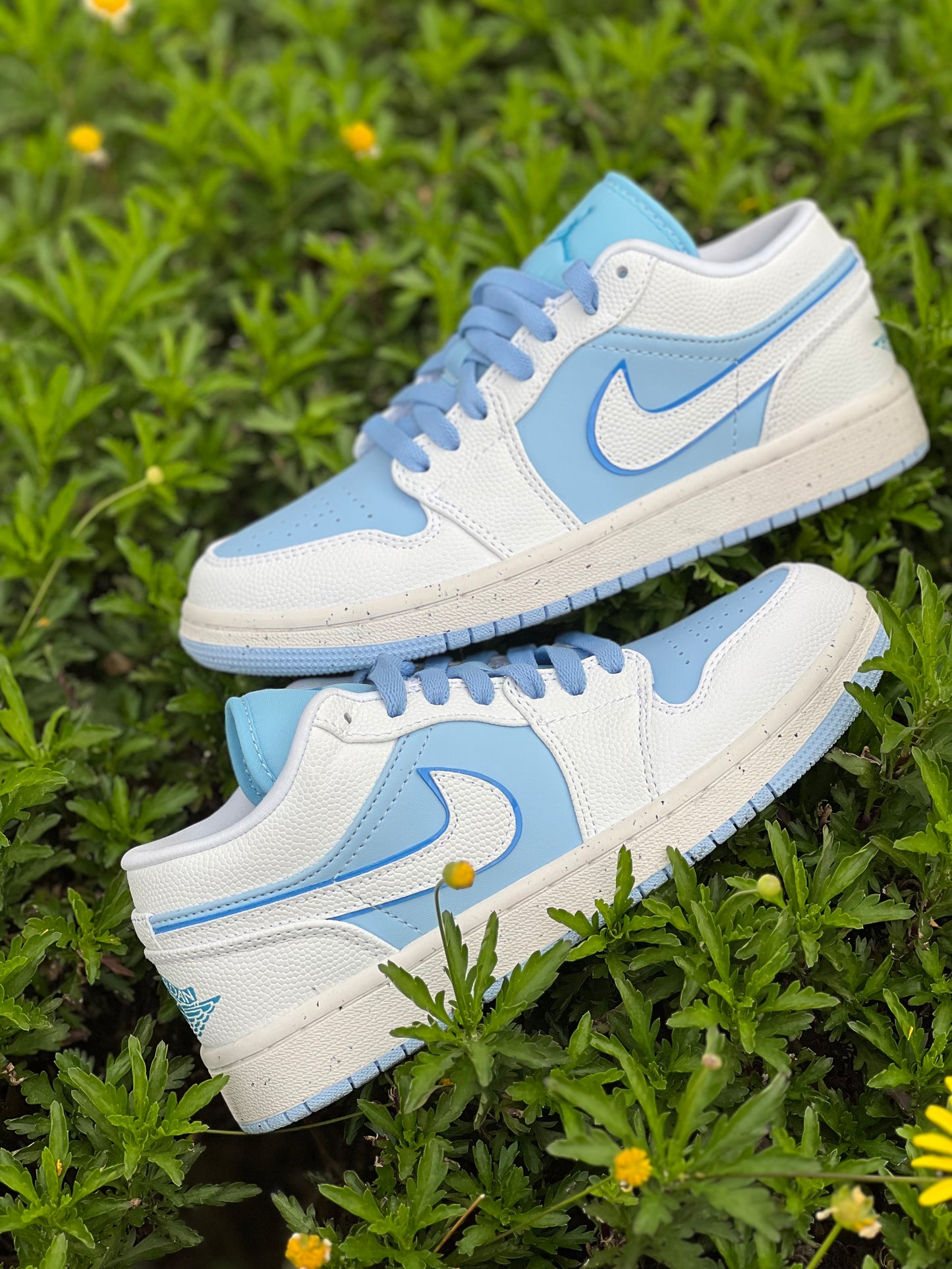 Air Jordan Retro 1 Low “Reverse Ice Blue”