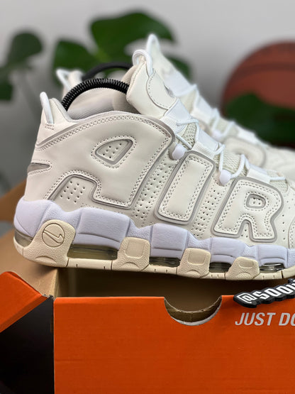 Nike Air More Uptempo - Beige