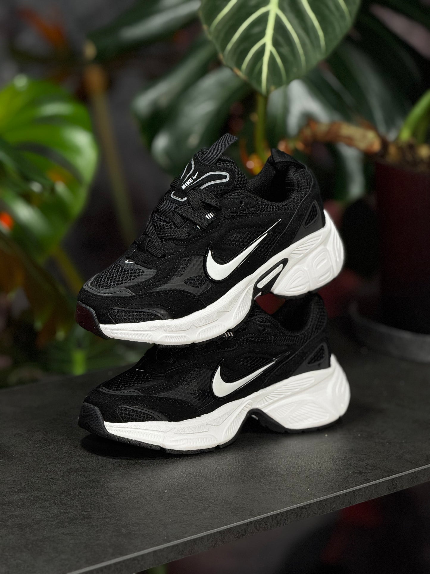Nike V5K Run - Negro