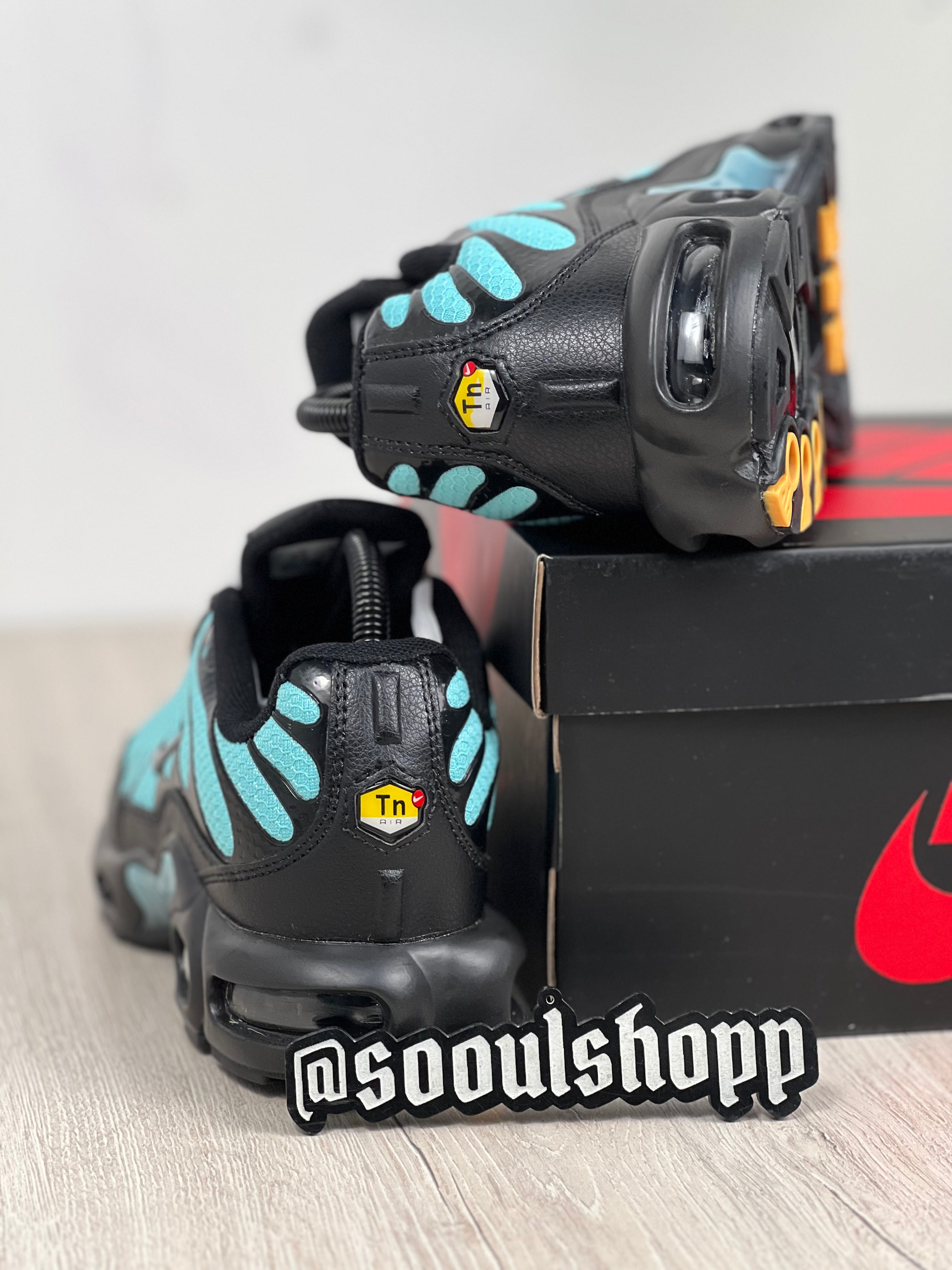air max plus aquamarine