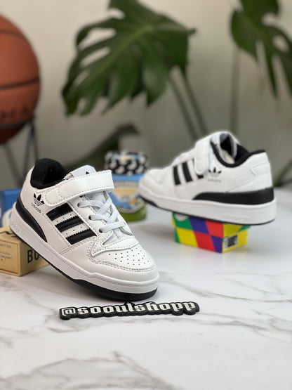Adidas Forum - Blanca, Negra