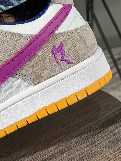 Nike SB Dunk Low x Rayssa Leal