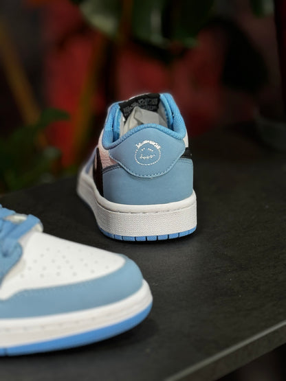 Air Jordan 1 Low x Travis Scott - Azul, Negro, Blanco