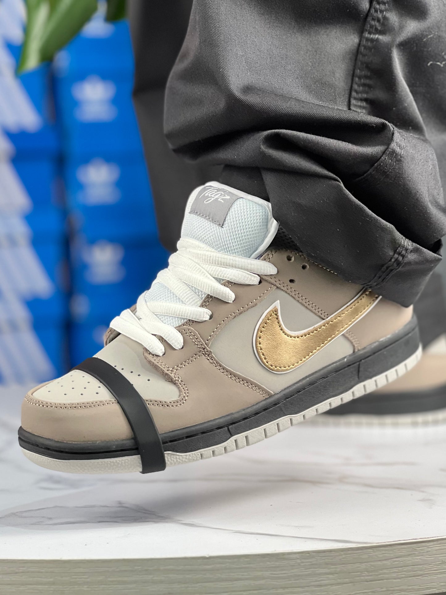 Nike SB Dunk Low “Beige”